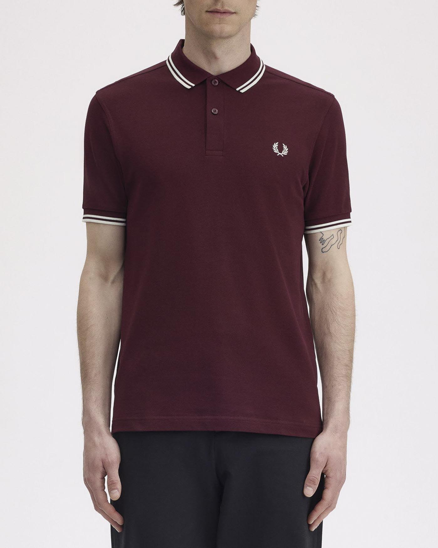 Polo bordeaux mezza manica Fred Perry con bordino bianco