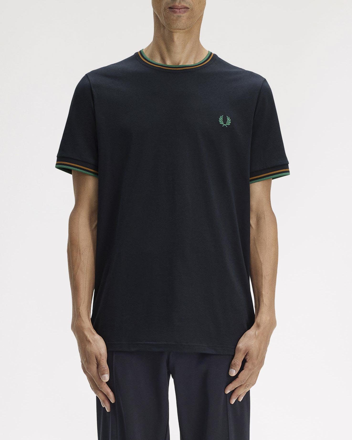 T-shirt Fred Perry blu mezza manica con bordino verde e arancio
