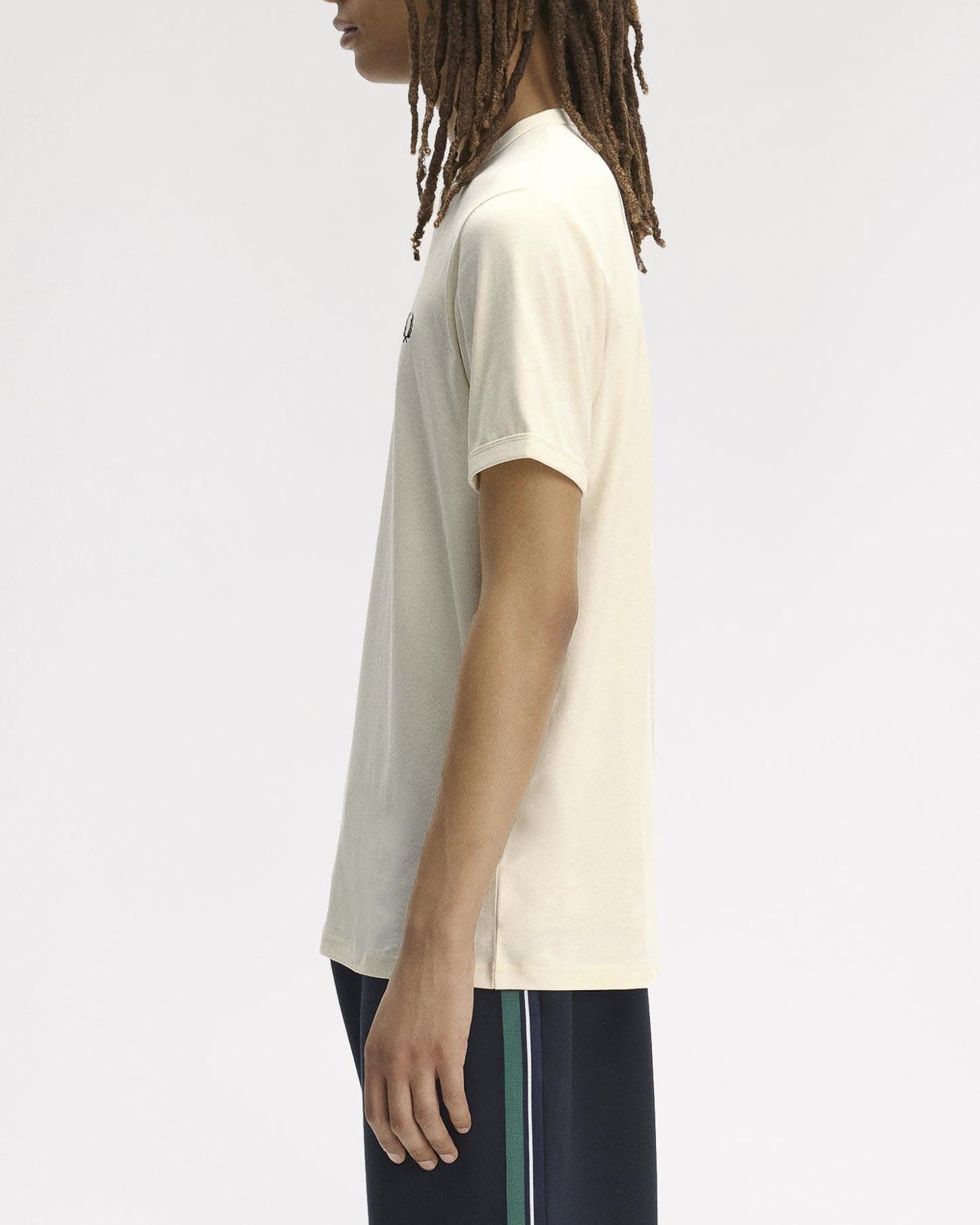 T-shirt mezza manica Fred Perry color panna tinta unita image