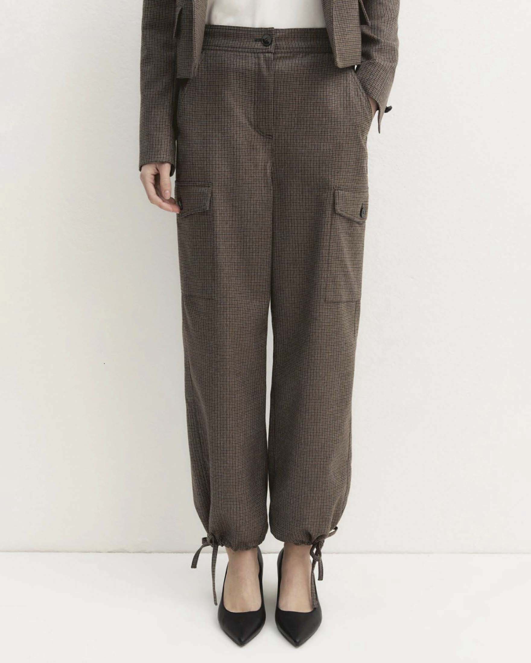 Pantaloni cargo carrot Emme Marella color noce in misto viscosa stretch image