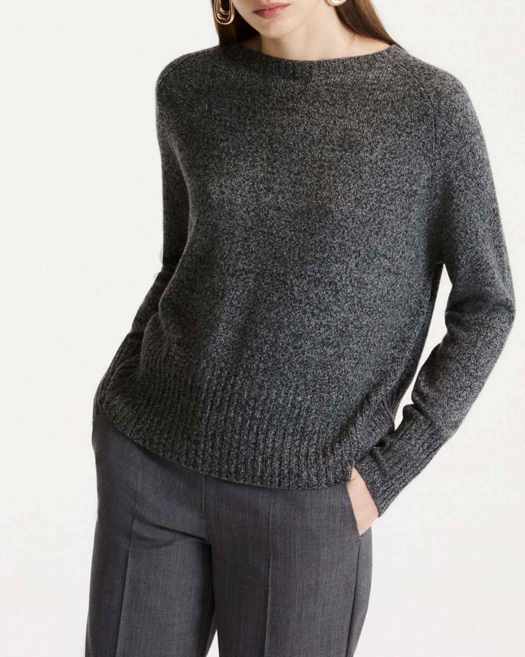 Maglia girocollo Marella Sport antracite in misto cashmere con fusciacca in seta nera da annodare