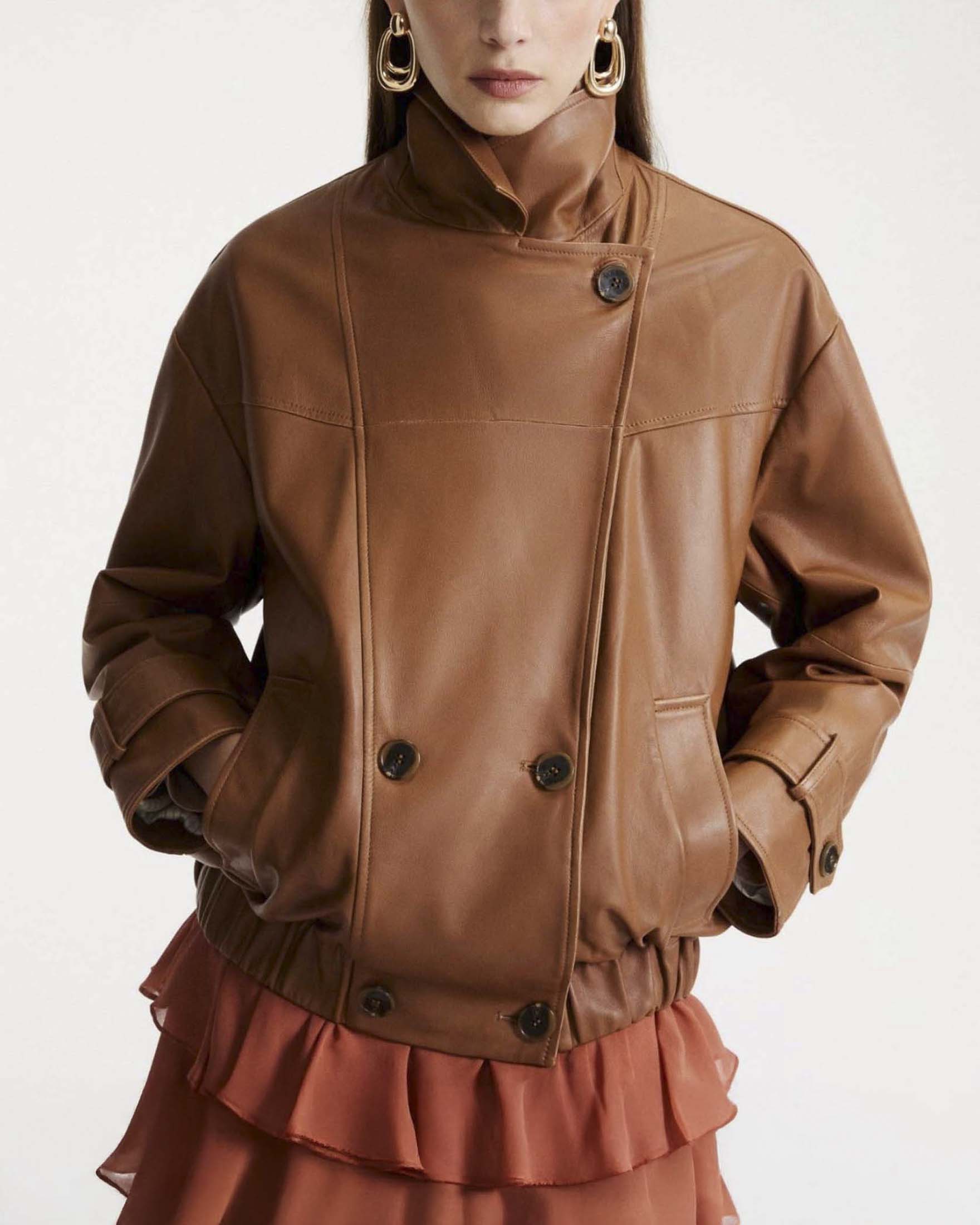 Caban Marella Sport  color cuoio in pelle con spalla scesa e fondo elasticizzato