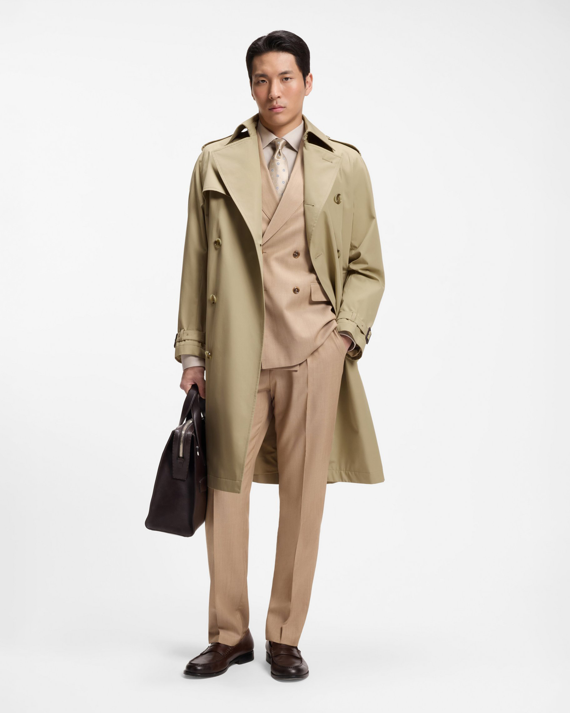 Trench Boss sabbia in cotone idrorepellente con design doppiopetto e cintura