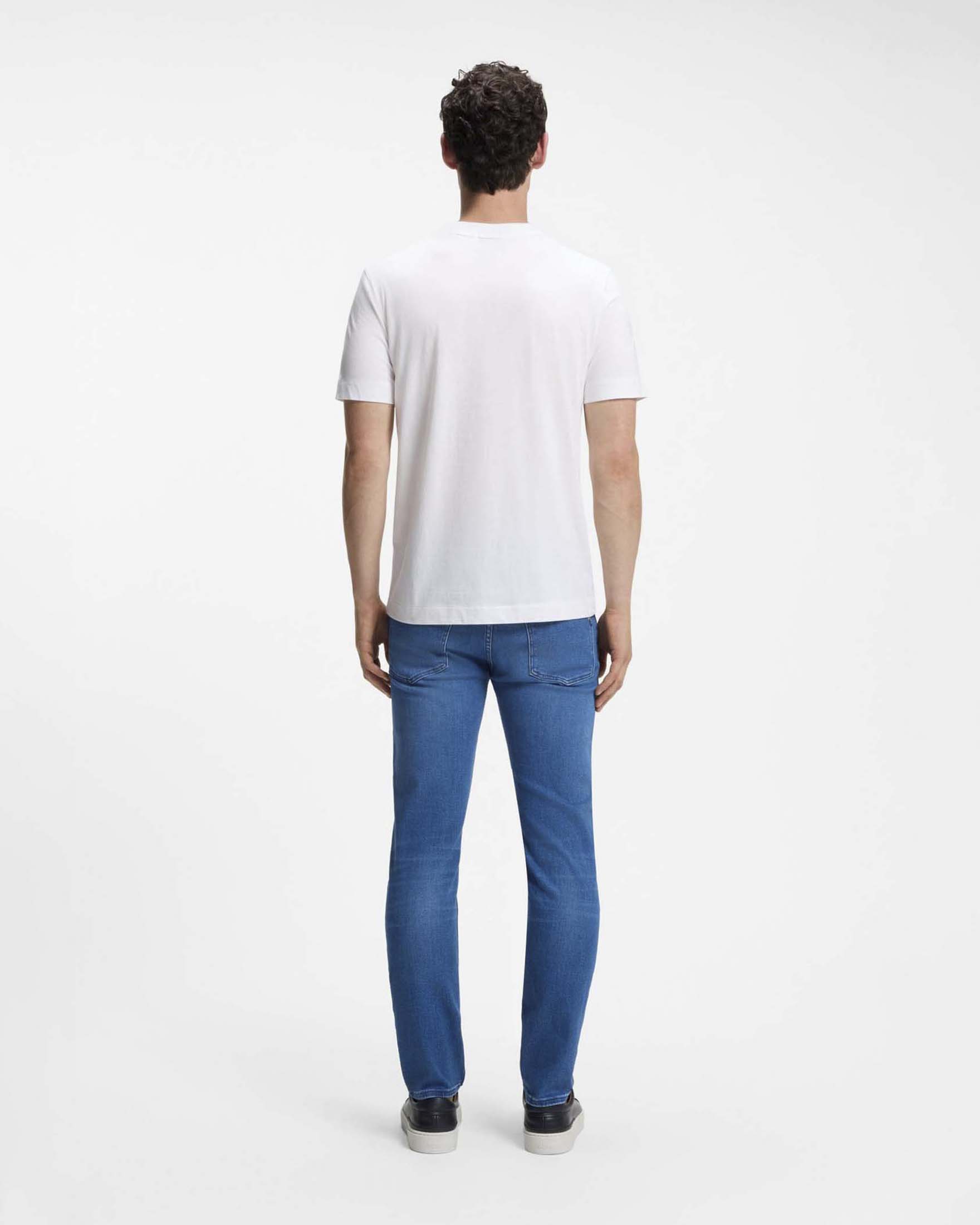 T-shirt Boss bianca tinta unita in cotone con logo ricamato in tono image