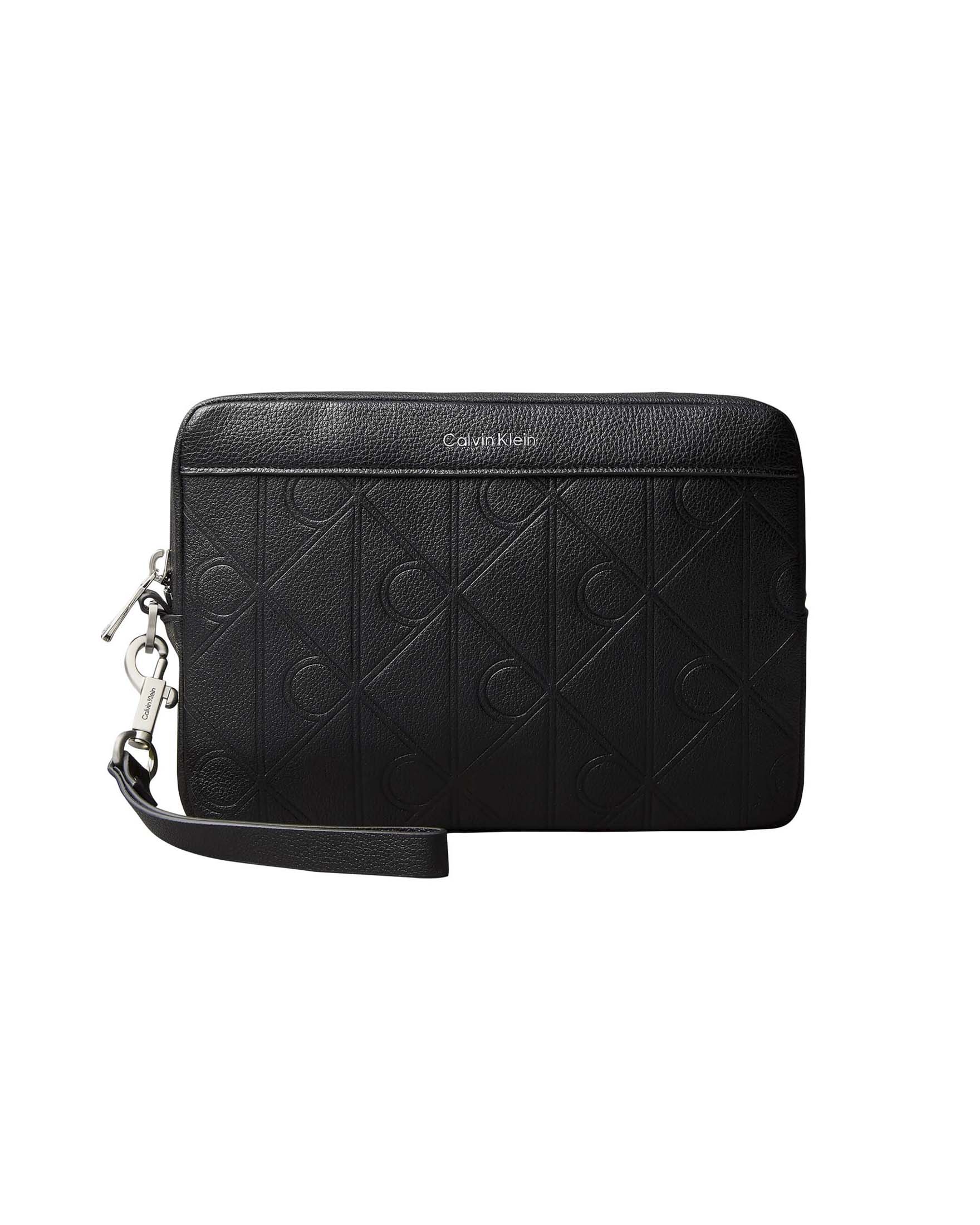 Pochette Calvin Klein nera in pelle con motivo in rilievo