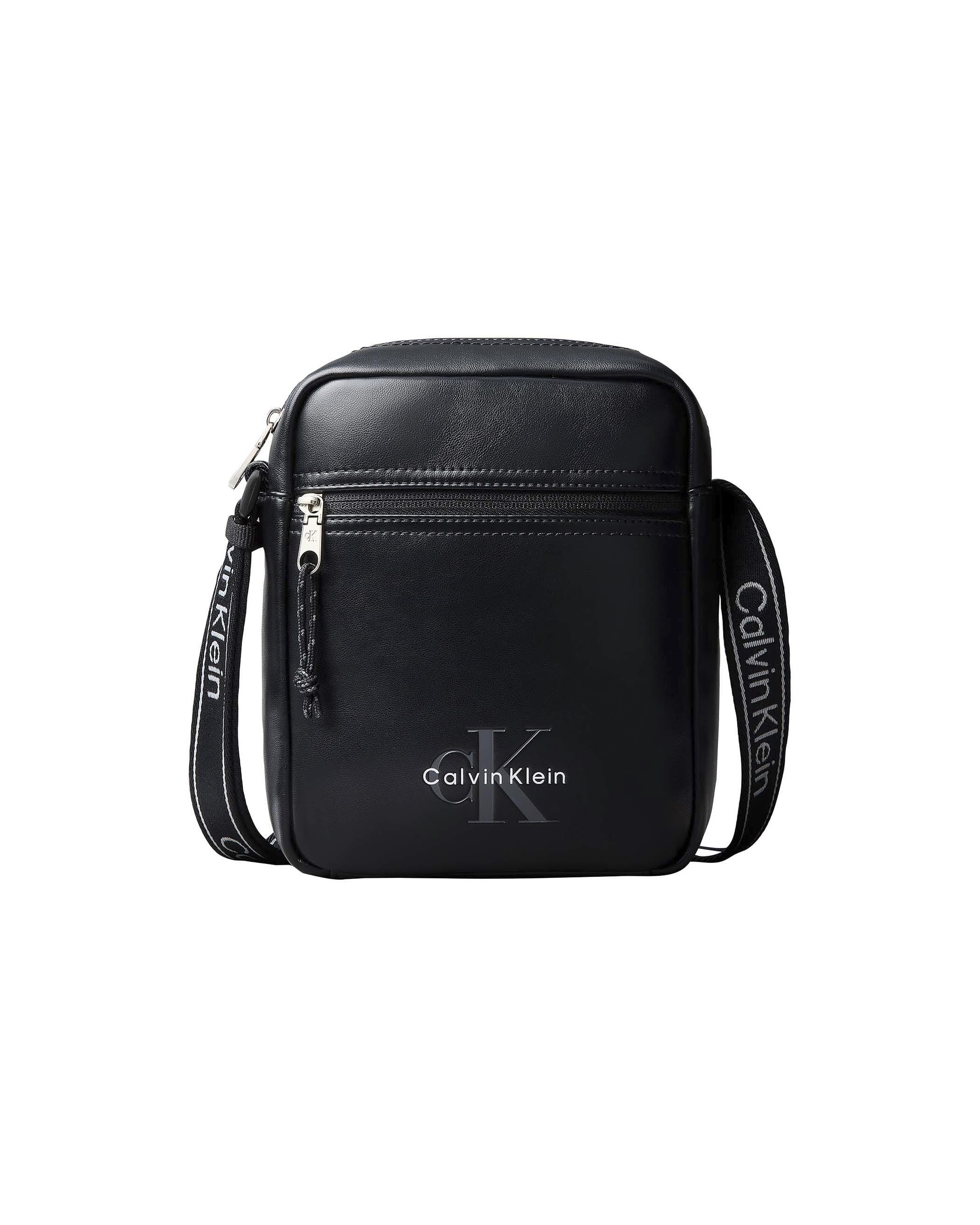Borsa a tracolla Calvin Klein nera in similpelle con logo applicato