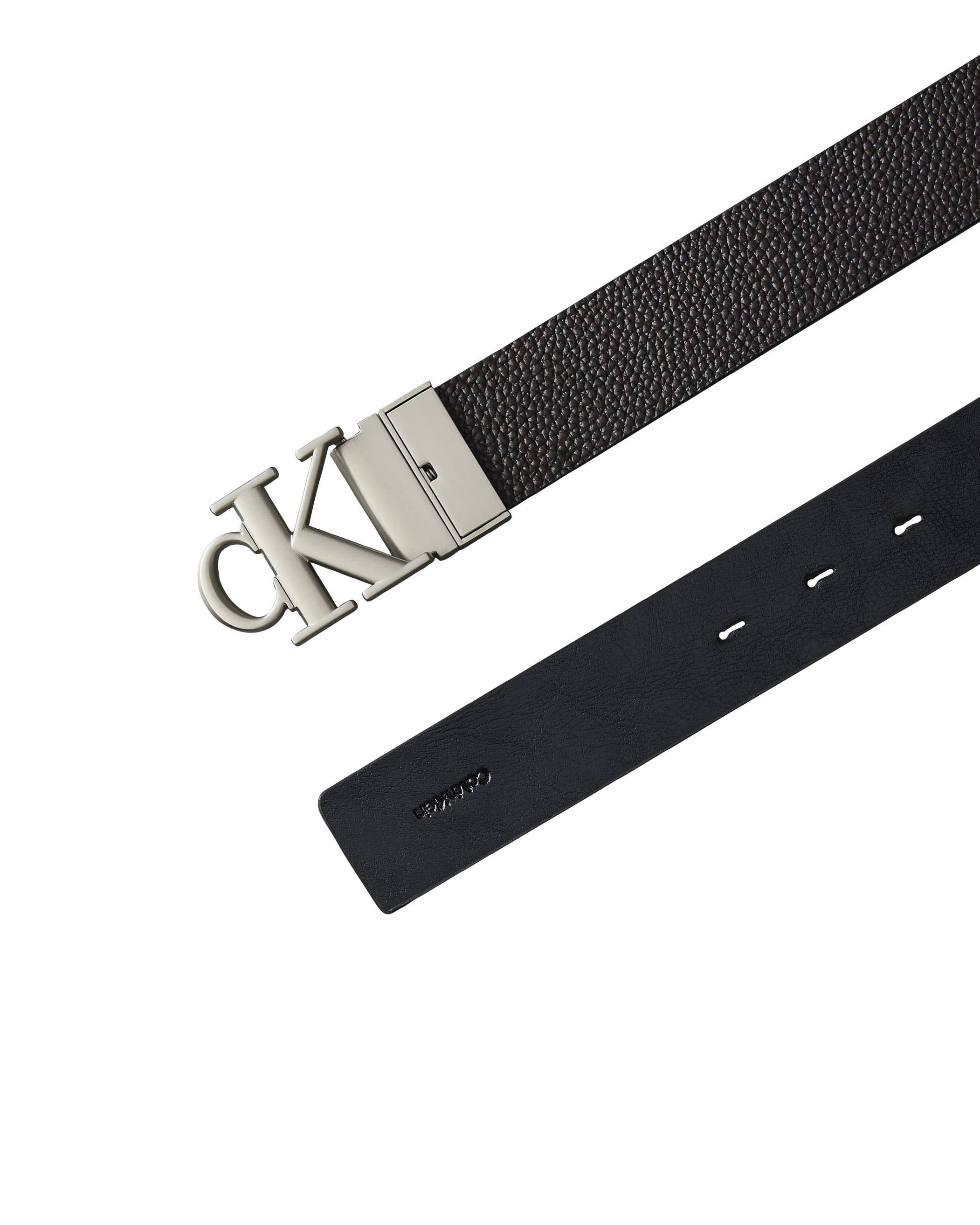 Cintura Calvin Klein nera in pelle reversibile con fibbia monogramma CK image