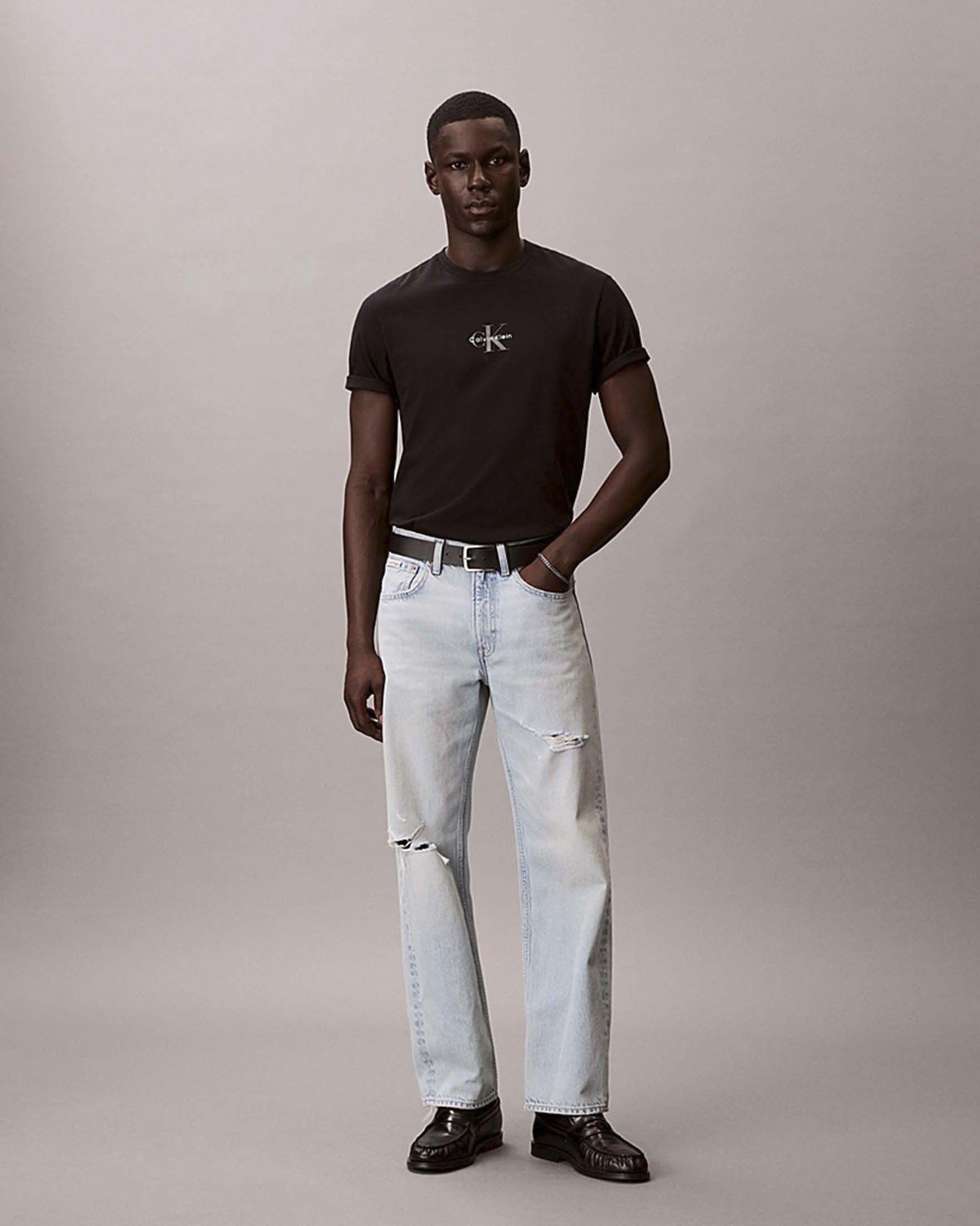 T-shirt Calvin Klein Jeans nera in cotone con stampa logo