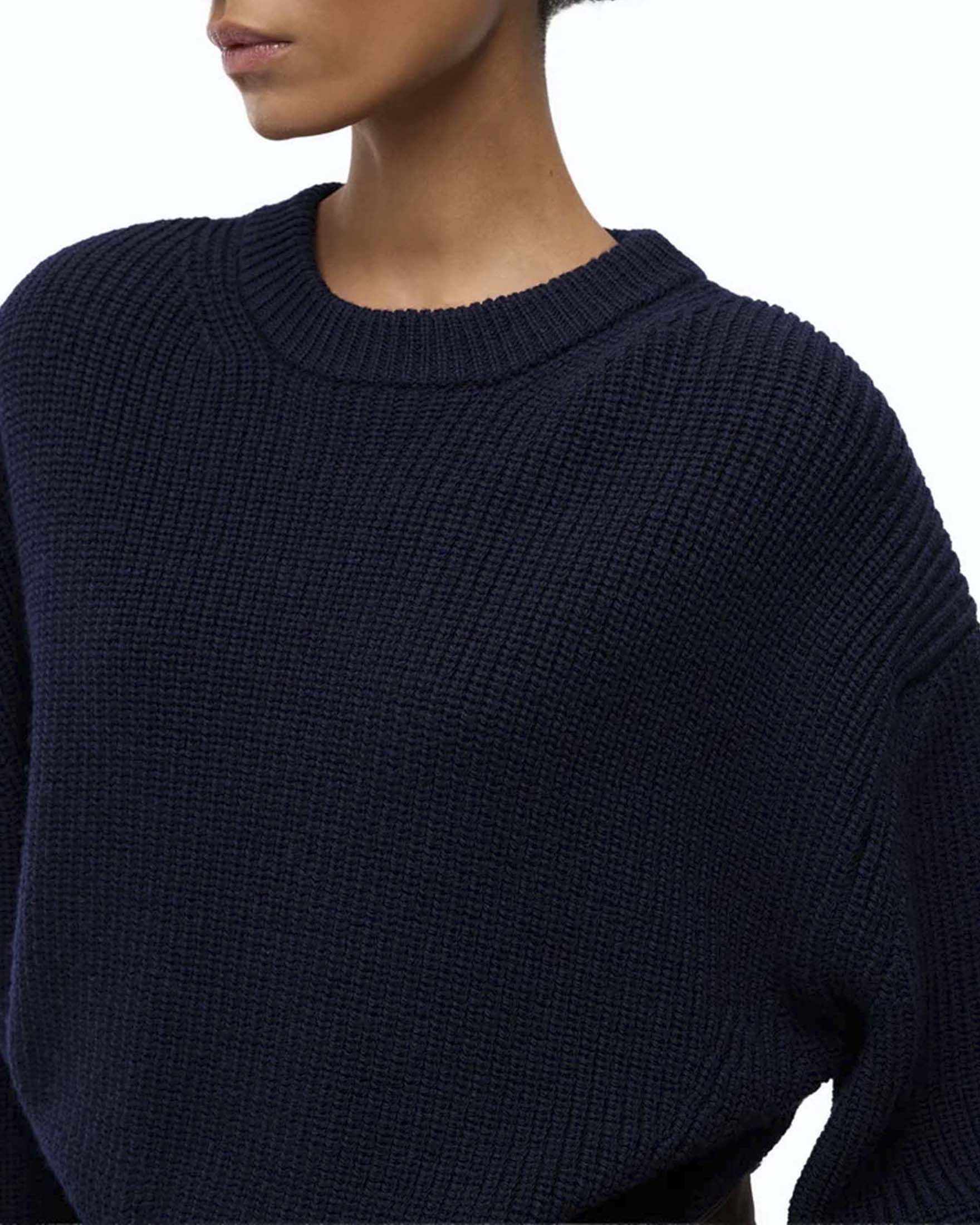 Pullover ovesize Pinko blu in pura lana a costa inglese