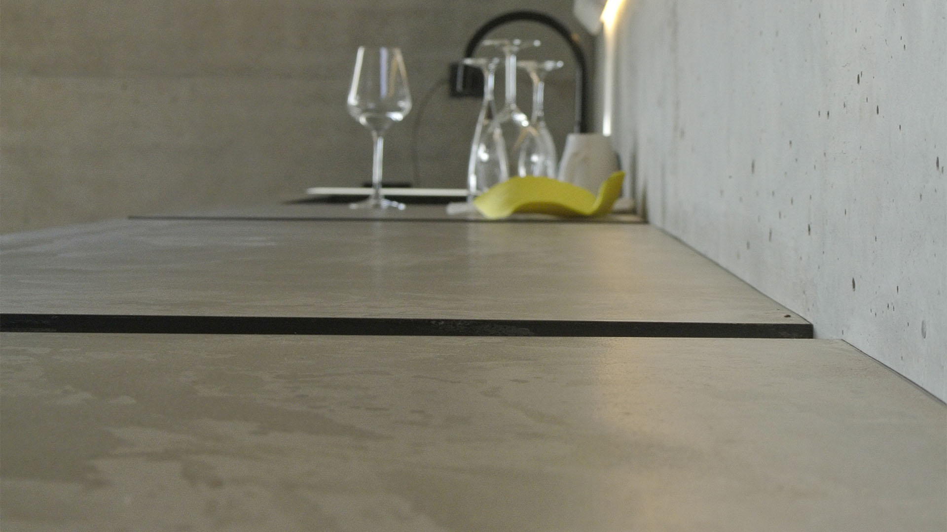 Wall2Floor Sealer résistant à l’eau et aux huiles