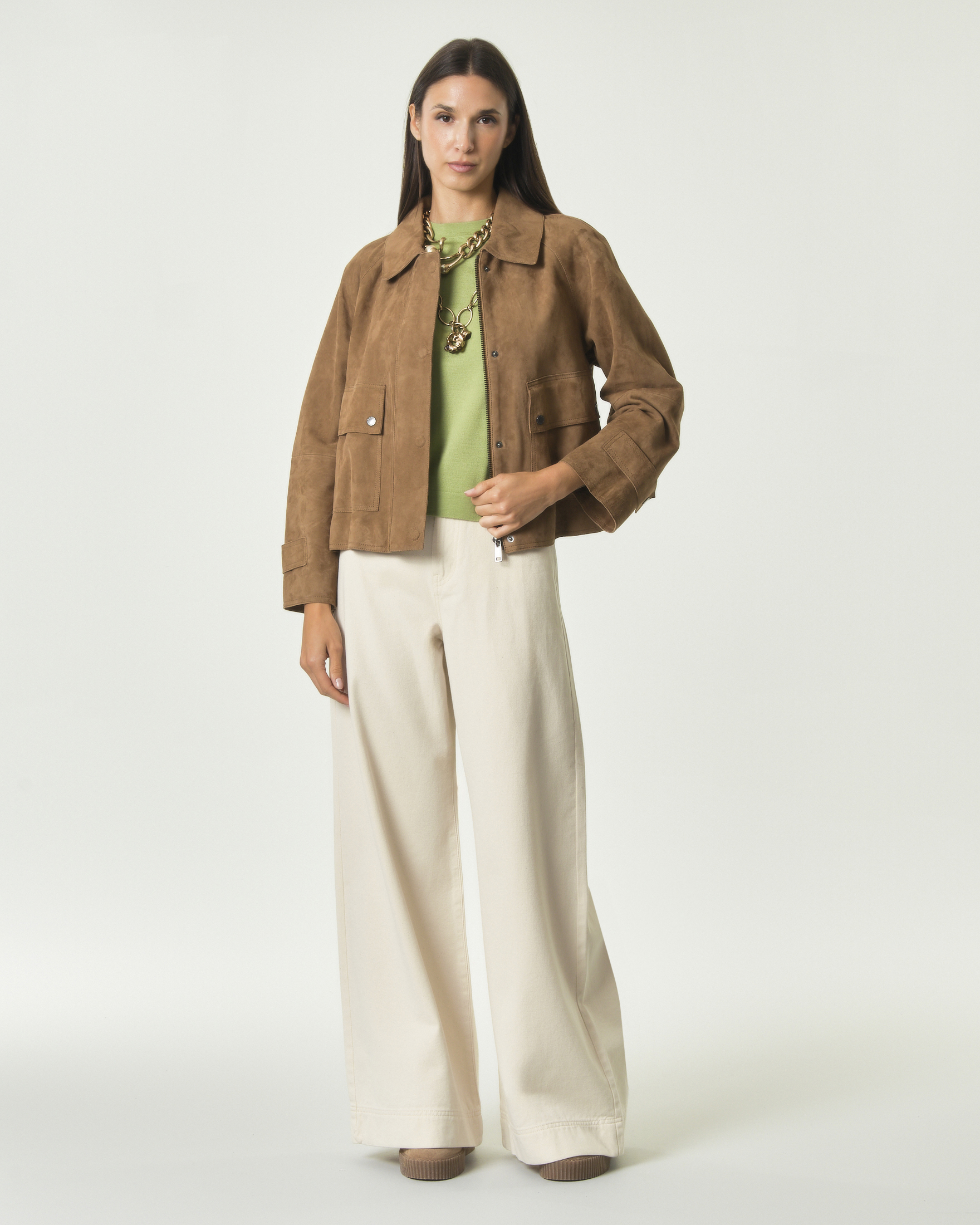 Giacca Weekend Max Mara color nocciola in suede con tasche applicate e chiusura zip