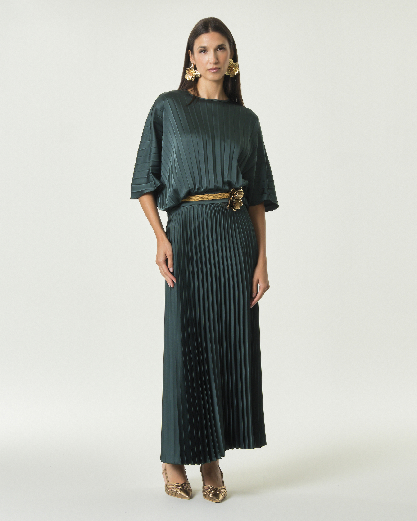Gonna lunga Weekend Max Mara verde scuro in raso con pieghe plissé