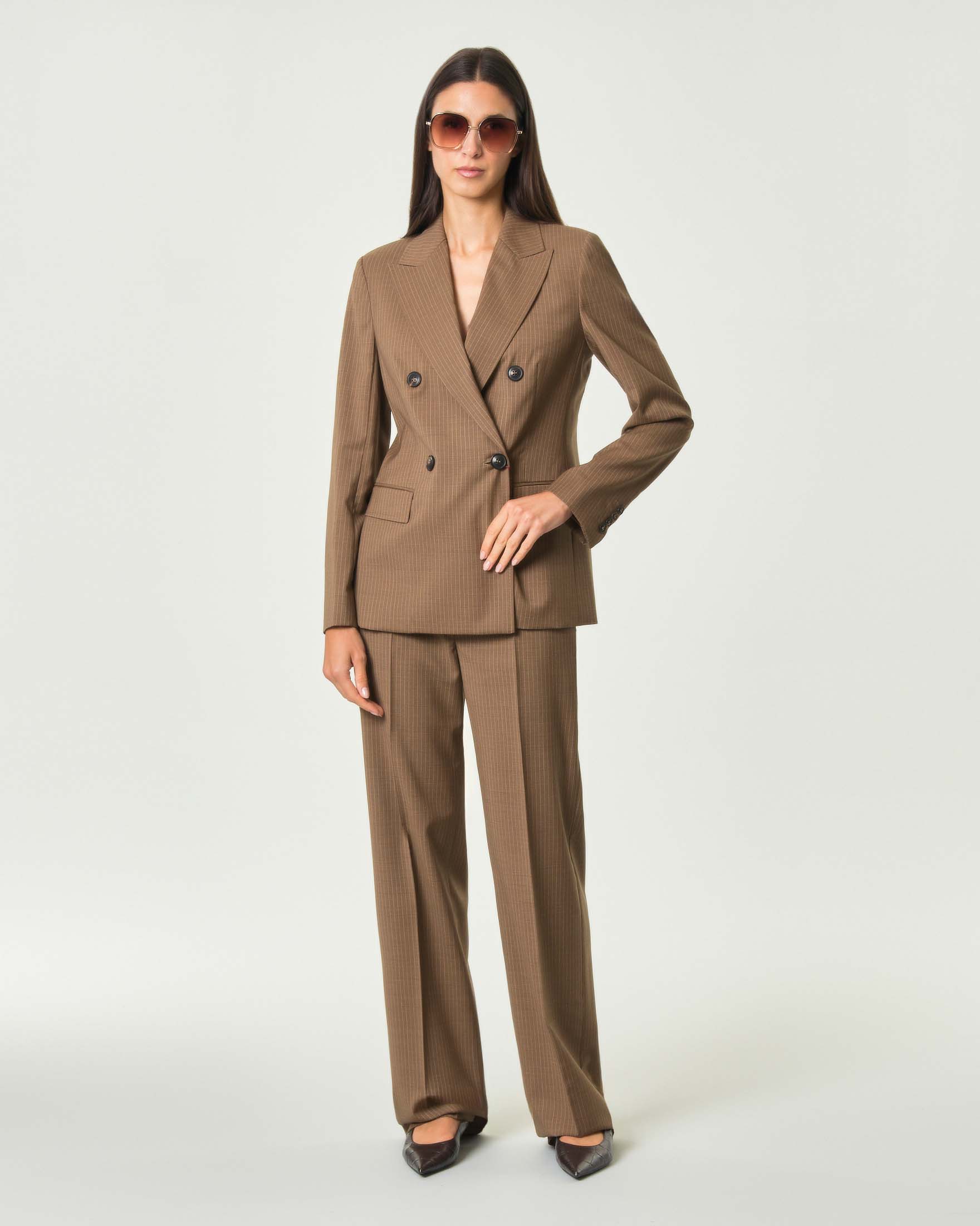 Blazer doppiopetto Max Mara Studio color cammello gessato in tela di lana con rever a lancia image