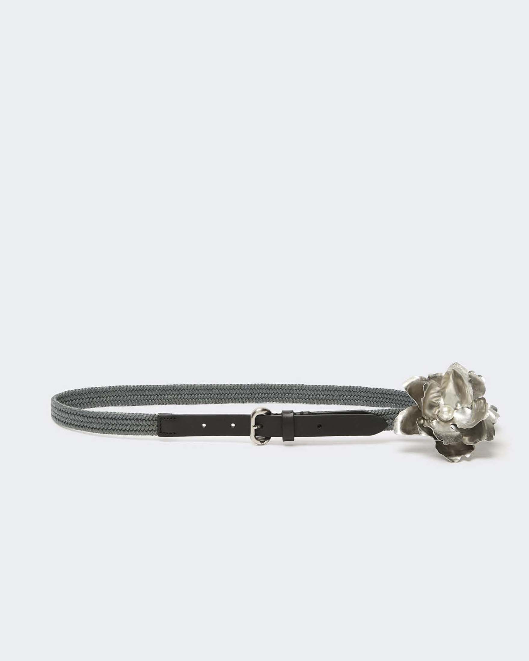Cintura Weekend Max Mara grigia in lino e cotone con spilla floreale metallica argento