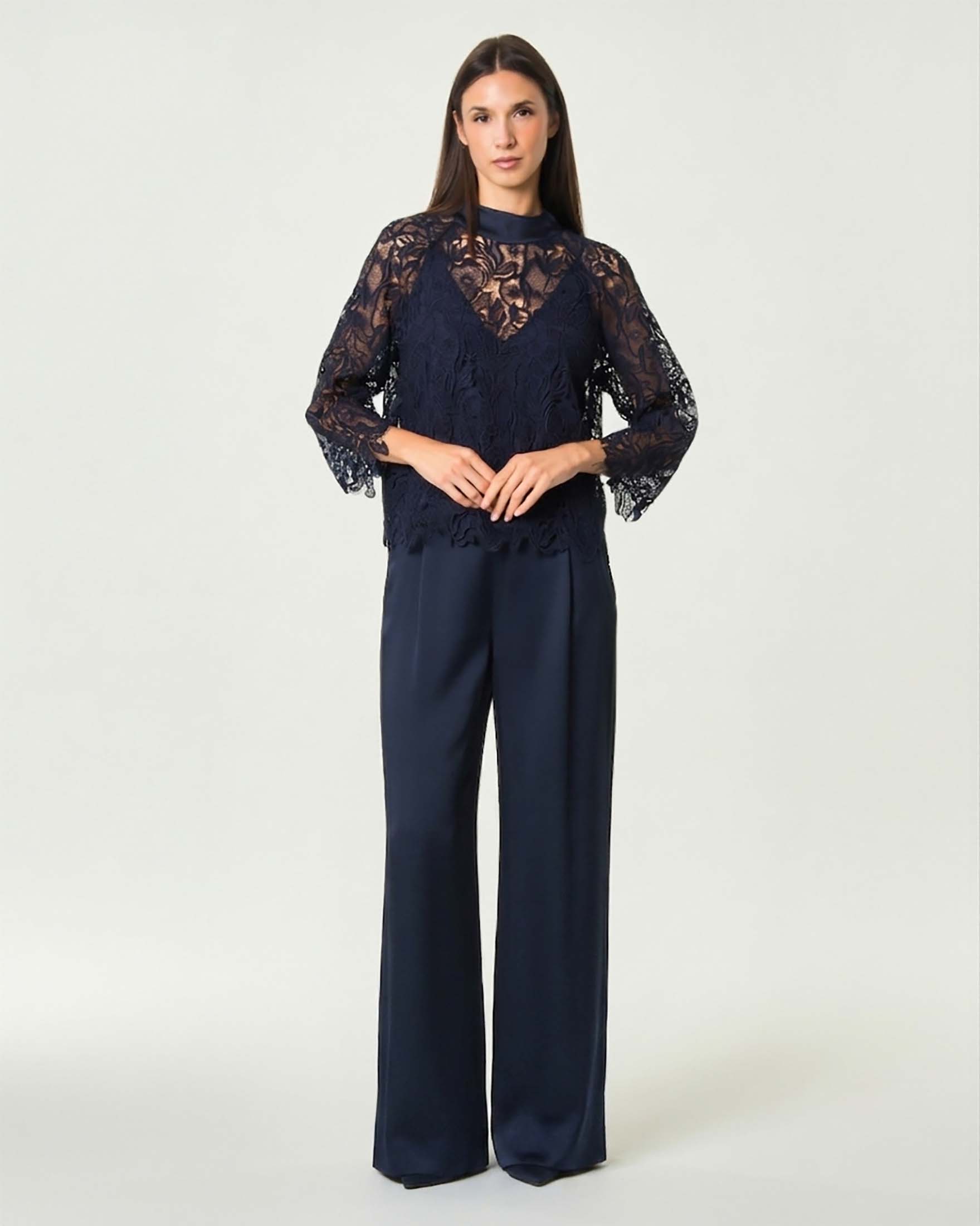 Pantaloni palazzo Max Mara Studio blu in satin con pince e chiusura laterale con zip