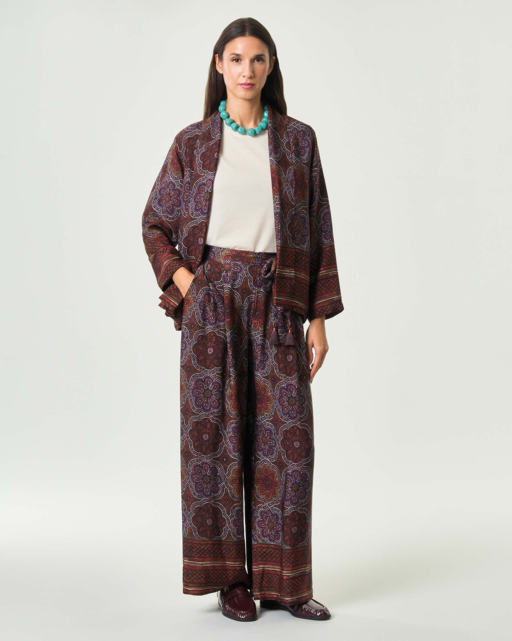 Giacca kimono aperta Wu'Side marrone in pura viscosa con stampa a rosoni multicolor image