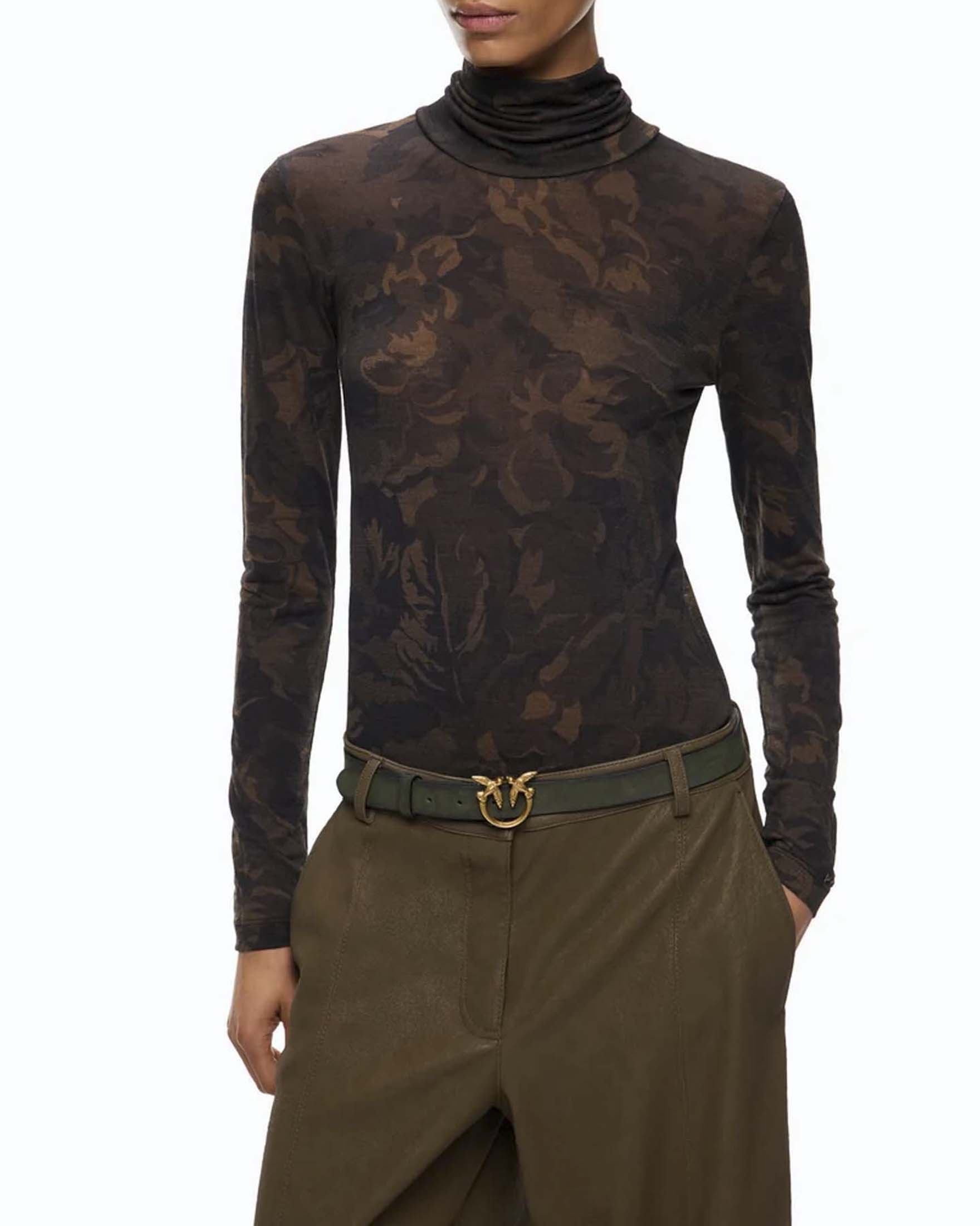 Maglia dolcevita semitrasparente Pinko color khaki e nera in jersey misto lana con stampa camouflage
