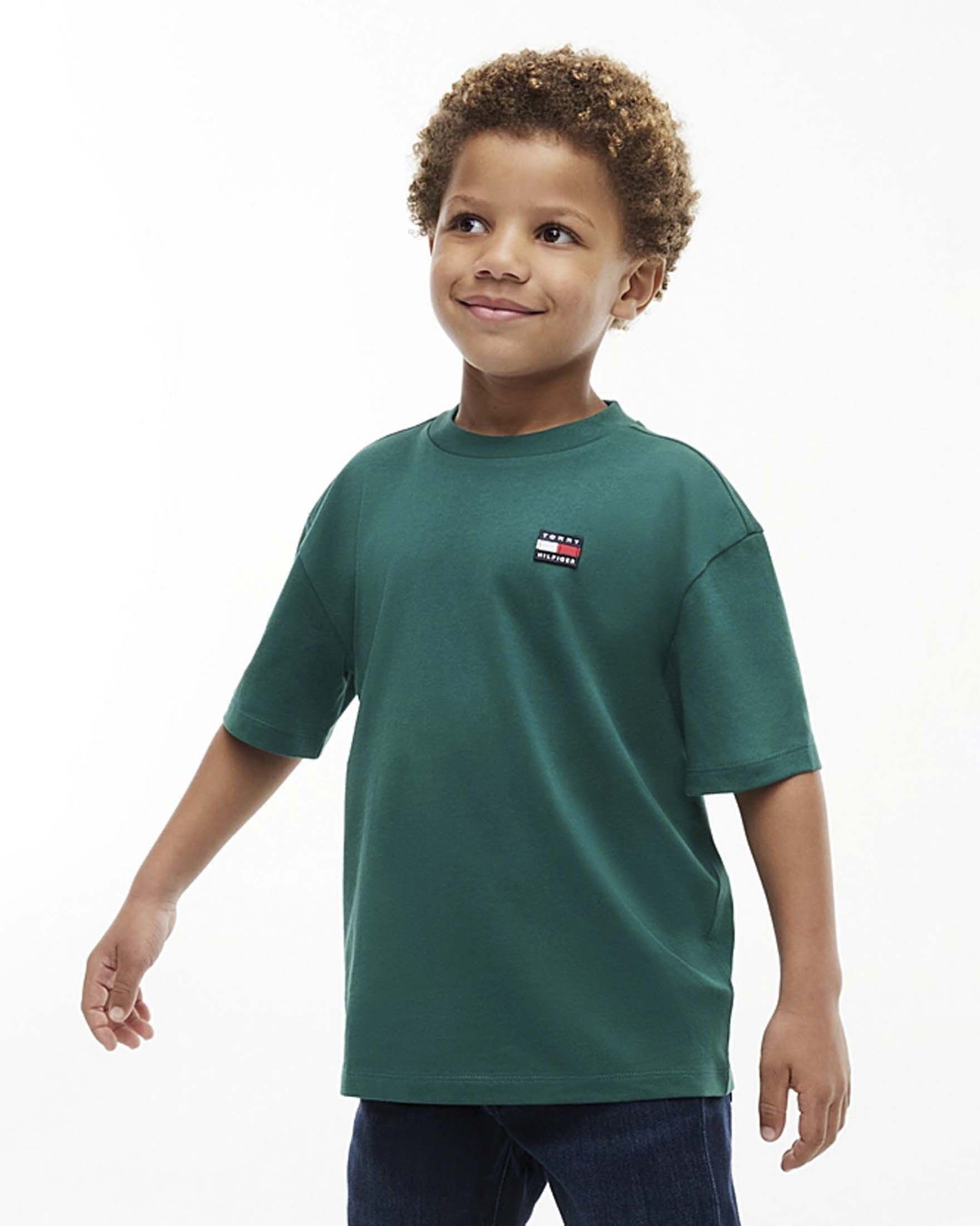 T-shirt verde Tommy Hilfiger con patch bandiera logo