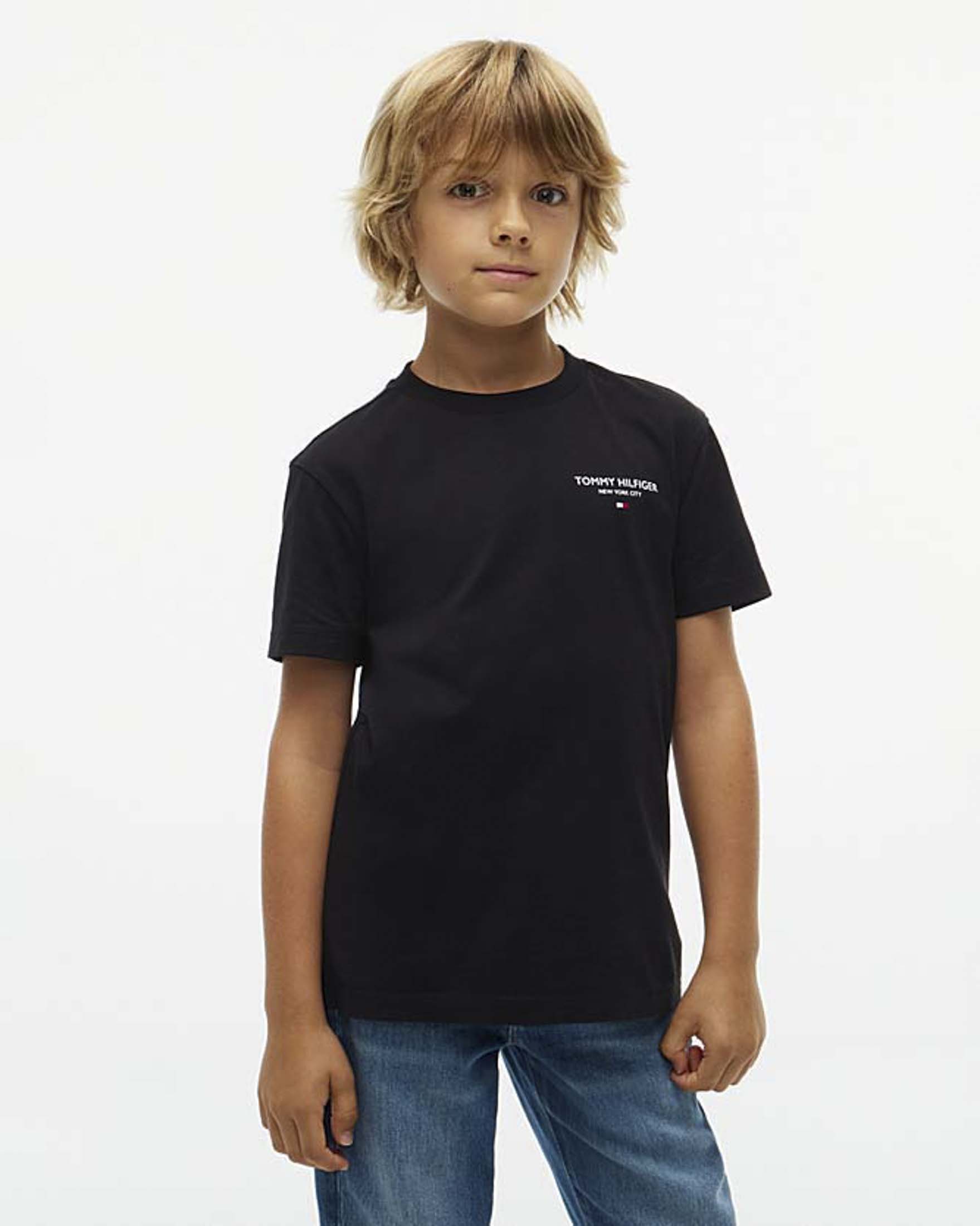 T-shirt nera Tommy Hilfiger in puro cotone con mini scritta logo