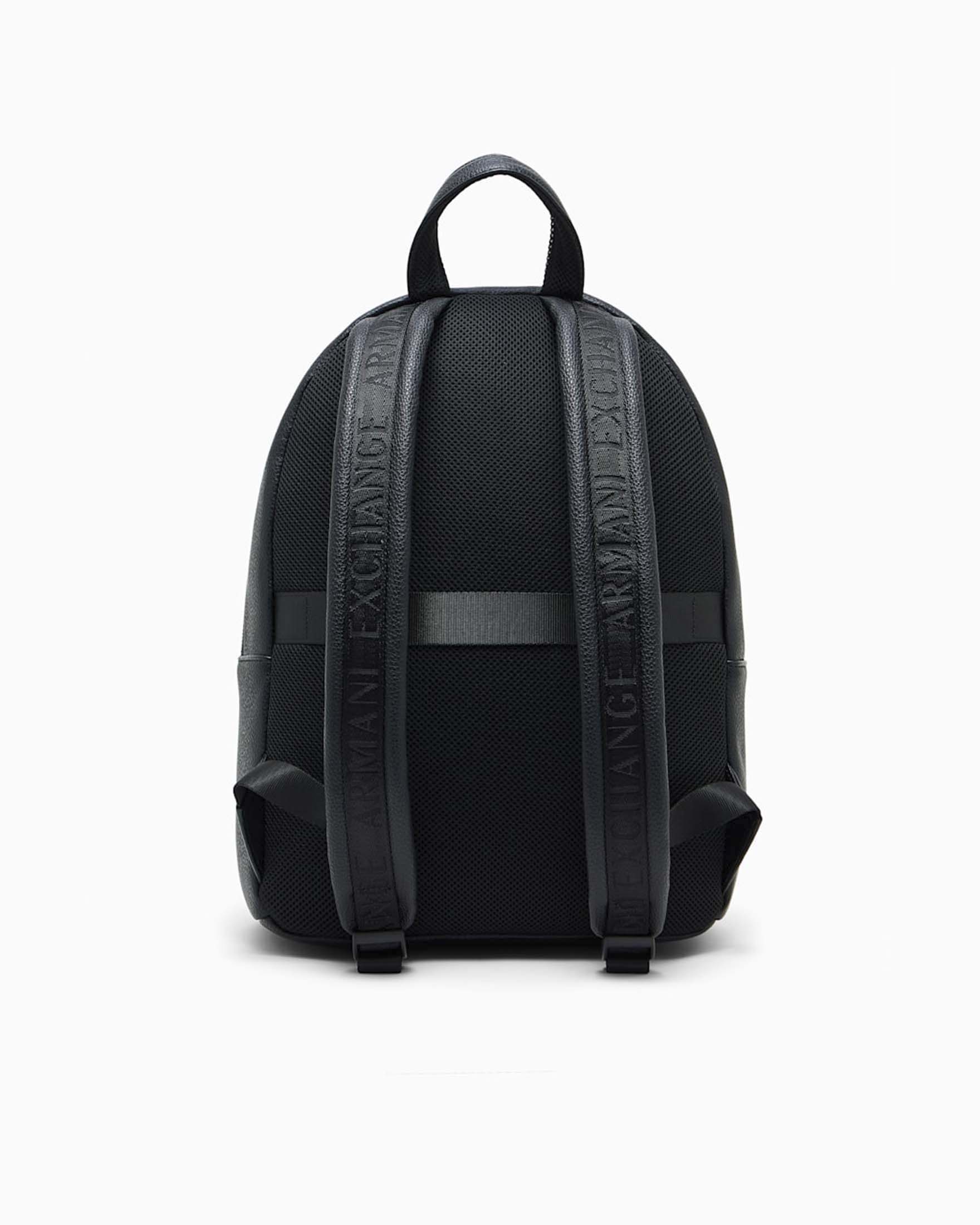 Zaino Armani Exchange nero in similpelle martellata con logo image
