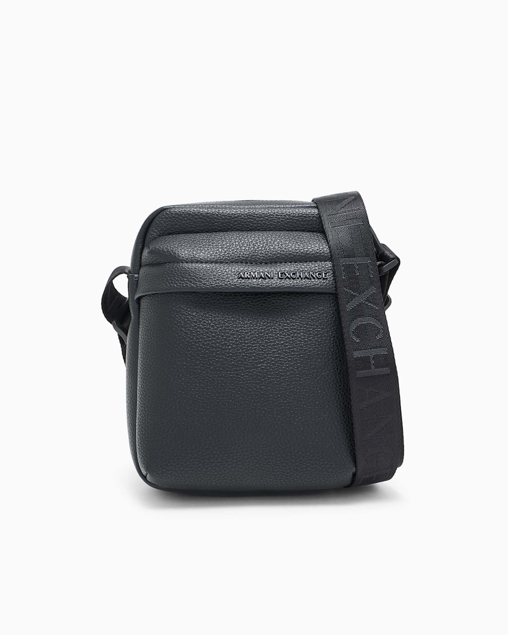 Borsa a tracolla Armani Exchange nera in similpelle martellata con logo