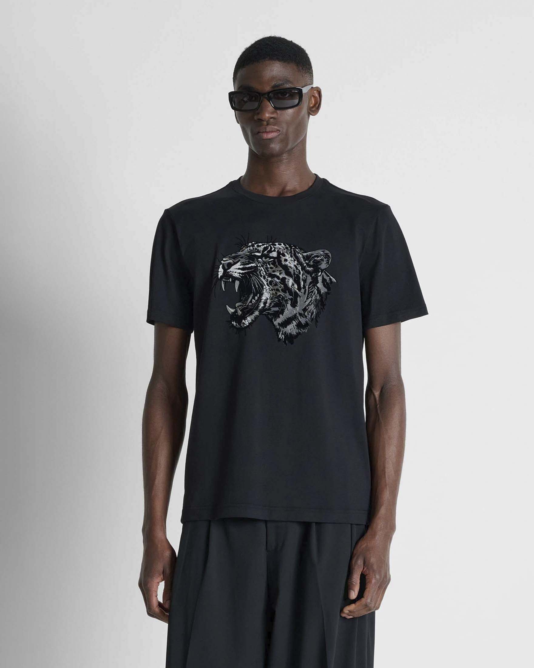 T-shirt mezza manica Antony Morato nera in cotone con ricamo tigre