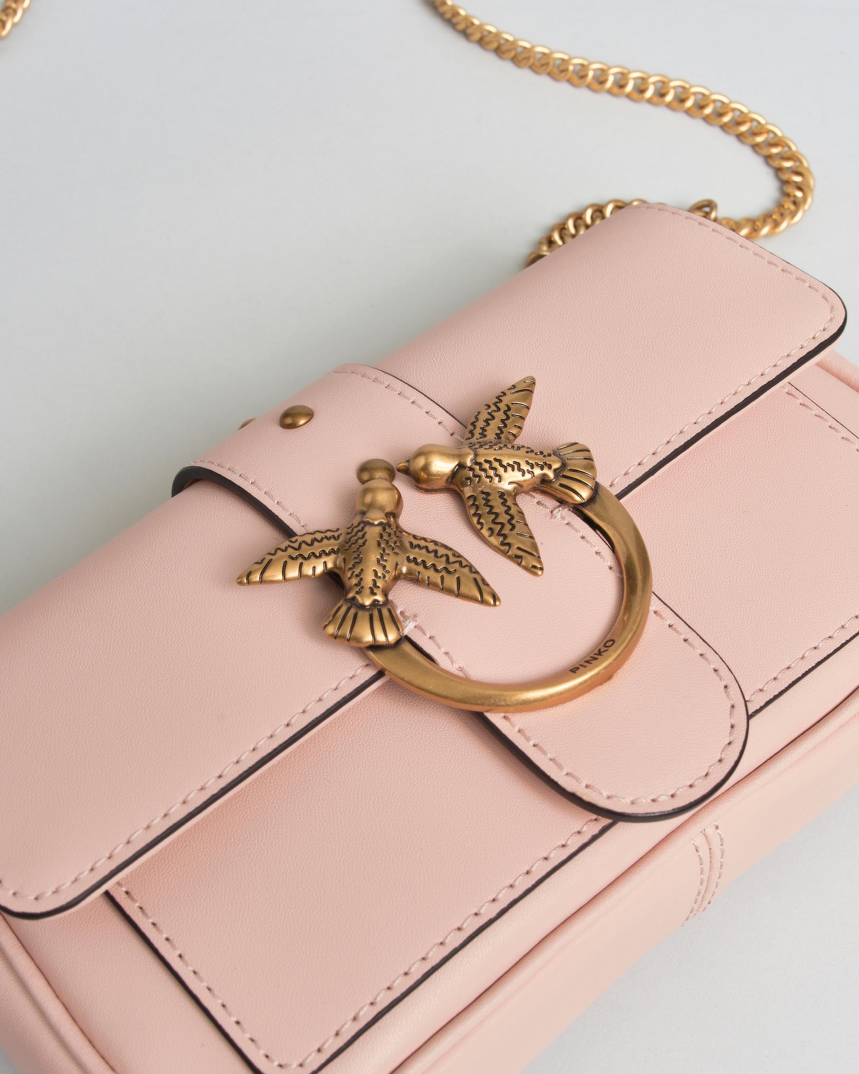 Borsa piccola Pocket Love Bag One Simply Pinko rosa con tracolla a catena e fibbia Love Birds dorati image