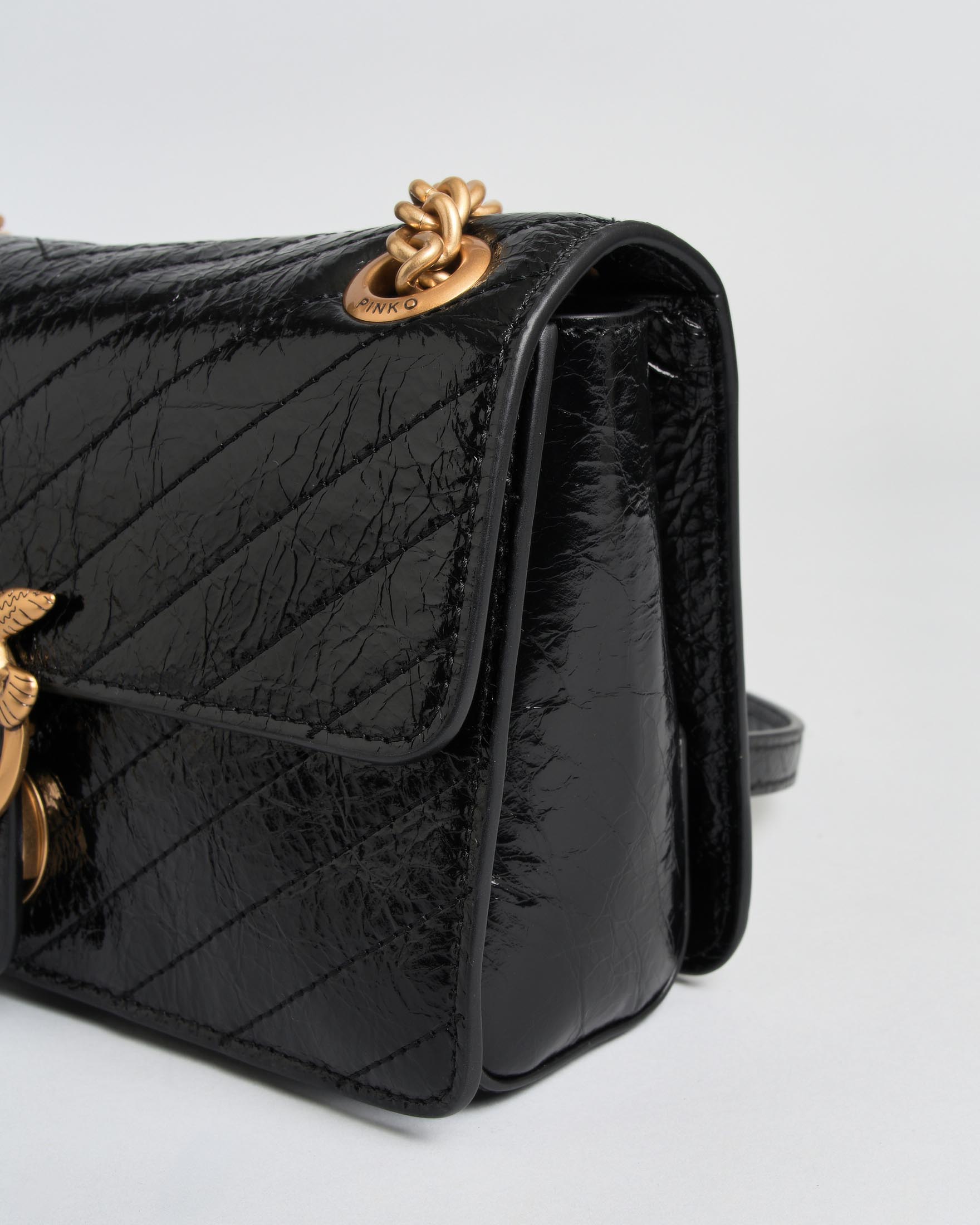 Borsa a tracolla Mini Love Bag One Light Pinko nera in pelle chevron con logo dorato image