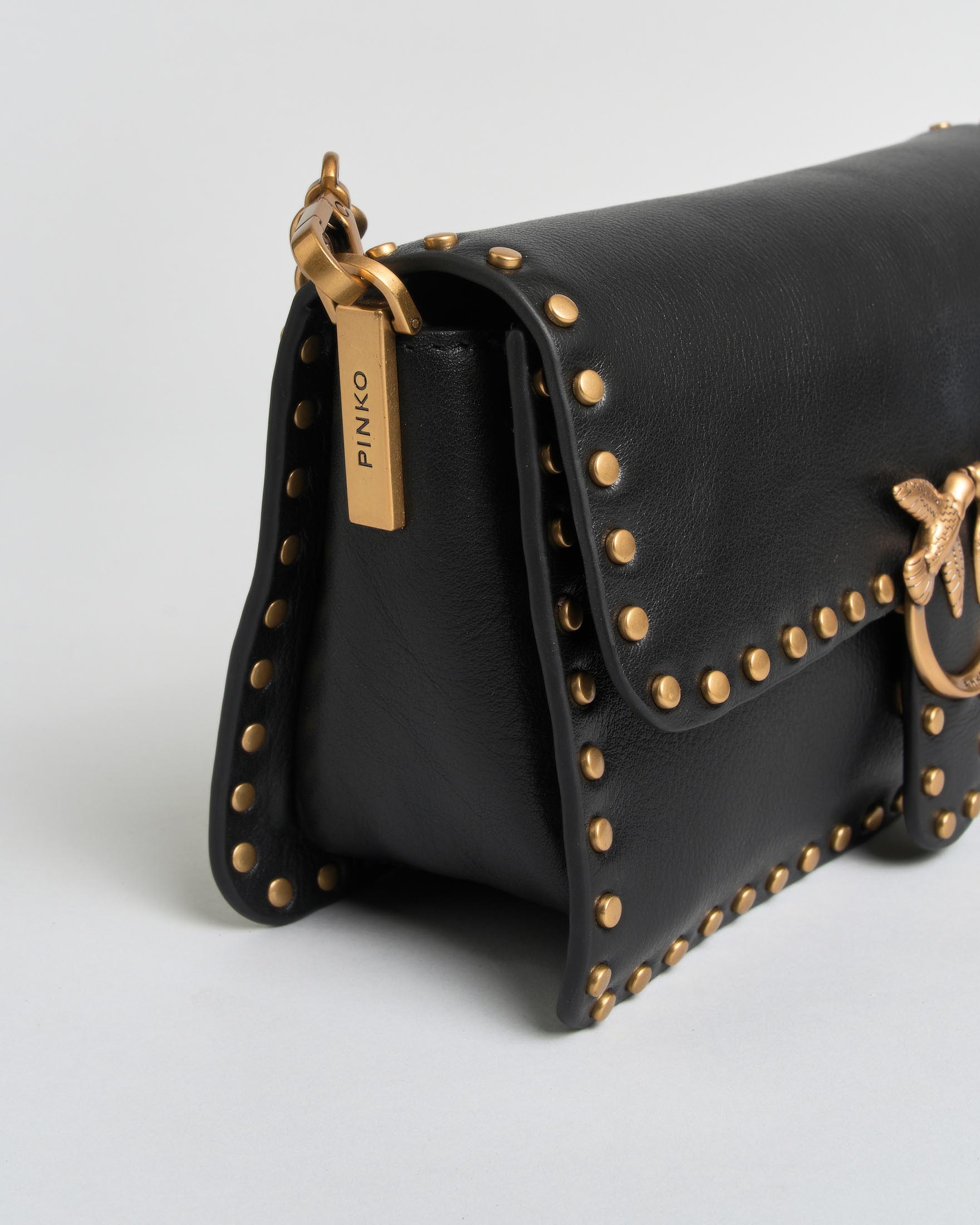Borsa a tracolla Baby Love Bag One Slouchy Pinko nera in pelle con borchie e logo dorati image