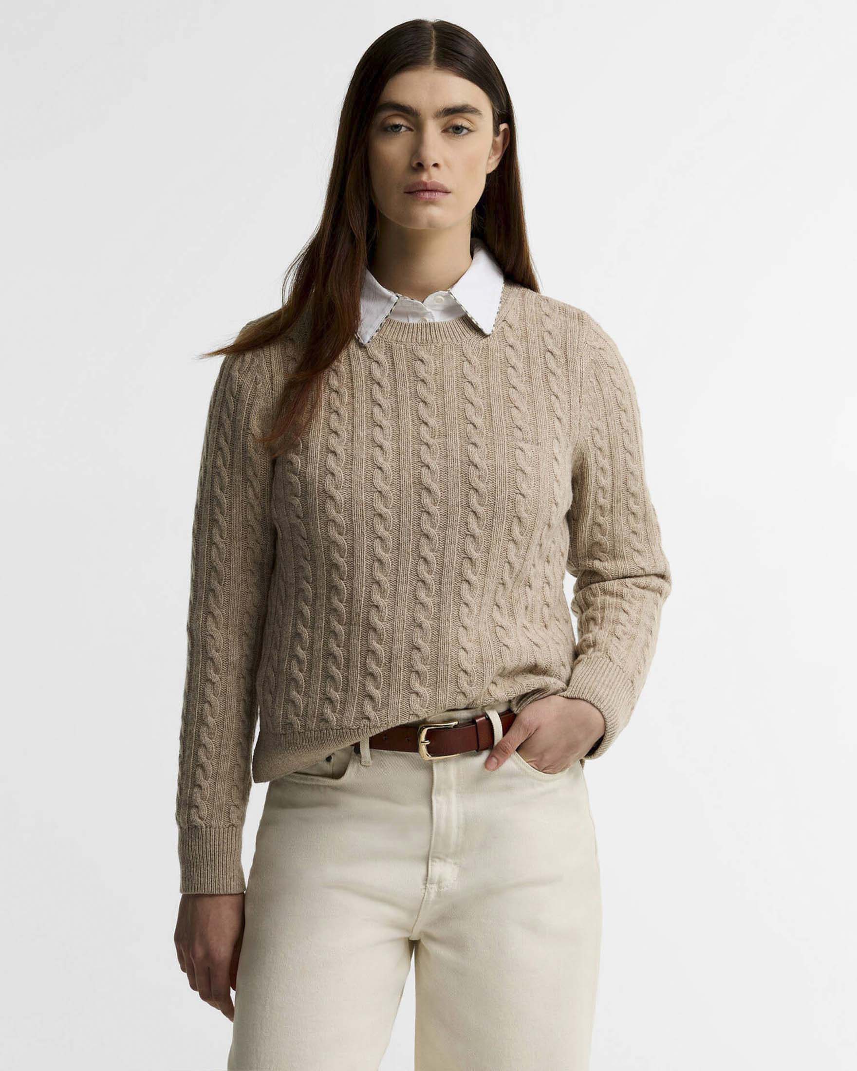 Maglione girocollo Ashdown Barbour beige in lana e cotone con lavorazione a trecce