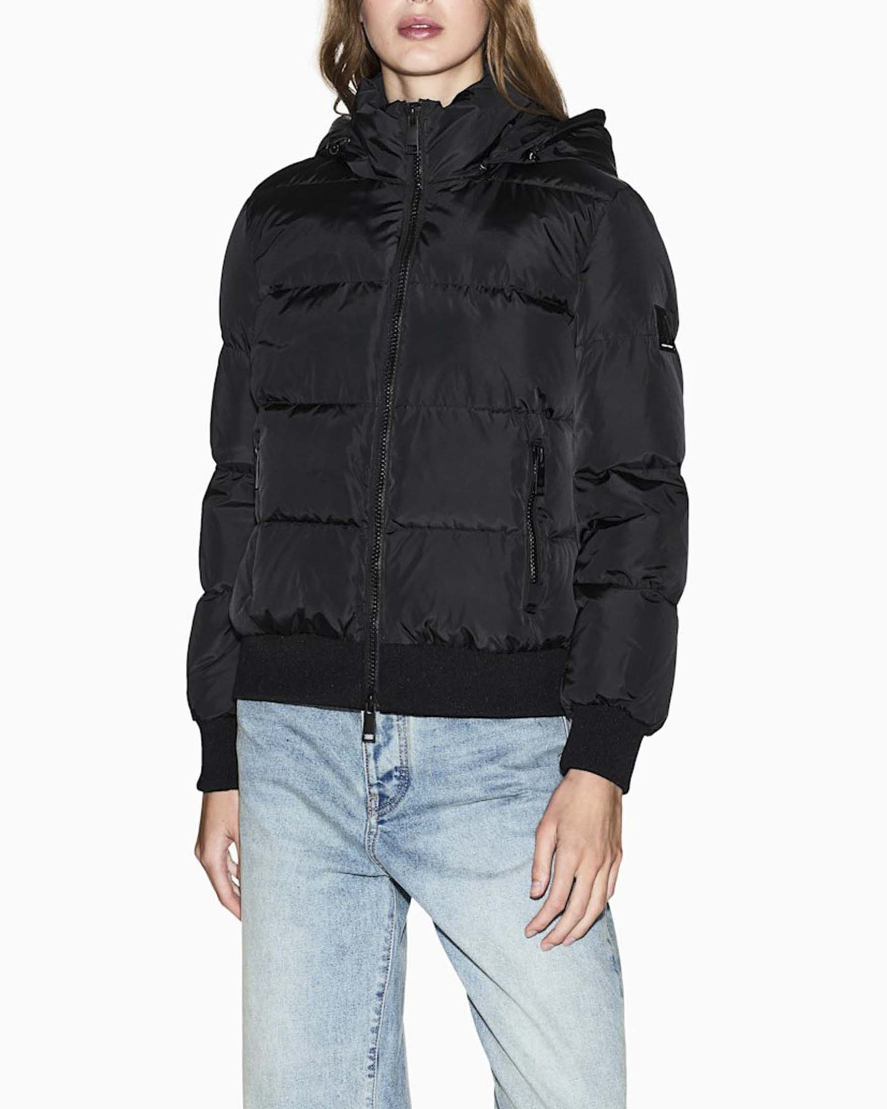Giubbotto trapuntato Armani Exchange nero in tessuto tecnico con cappuccio staccabile