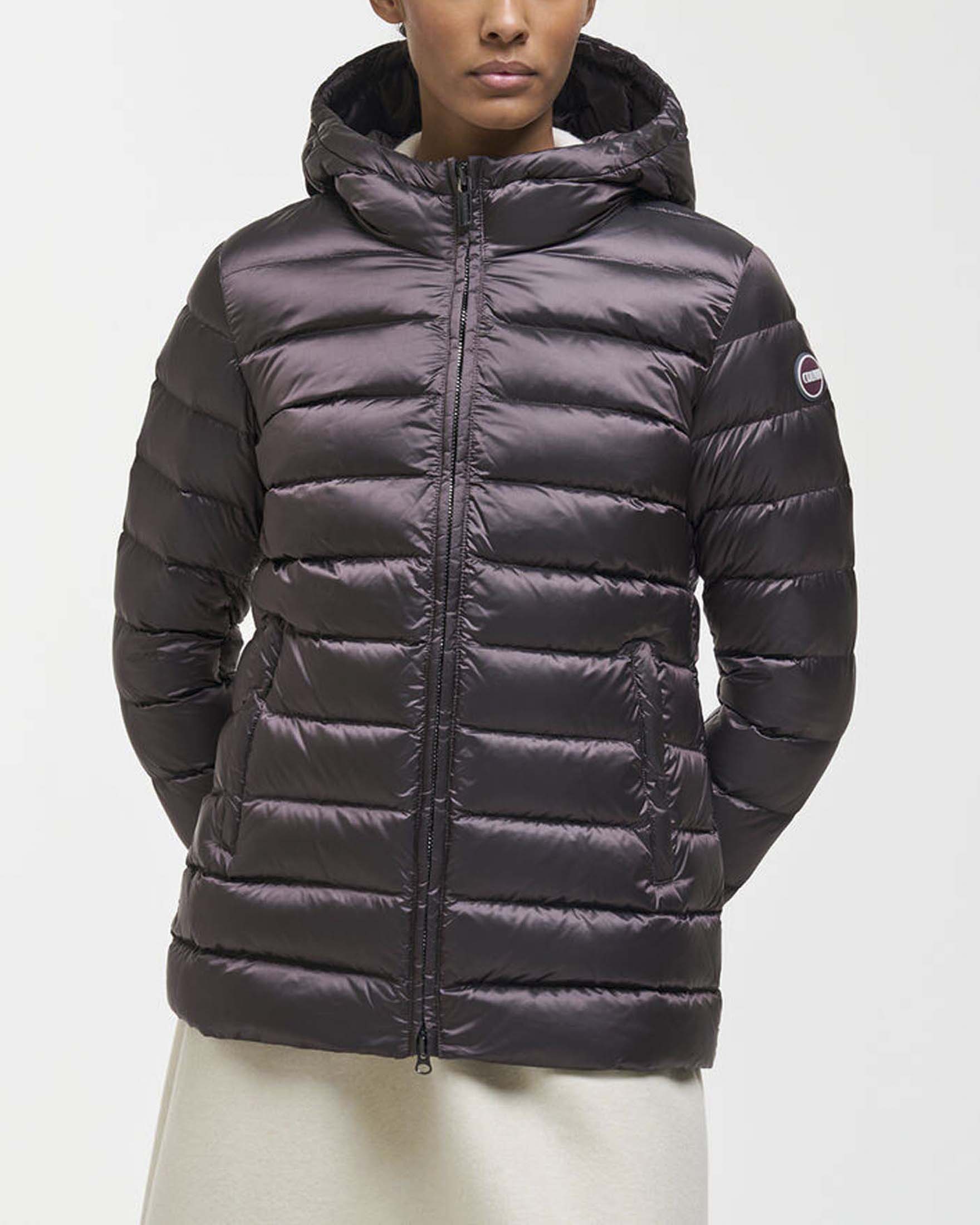 Piumino Colmar Originals color melanzana trapuntato in piuma con cappuccio fisso e coulisse regolabile
