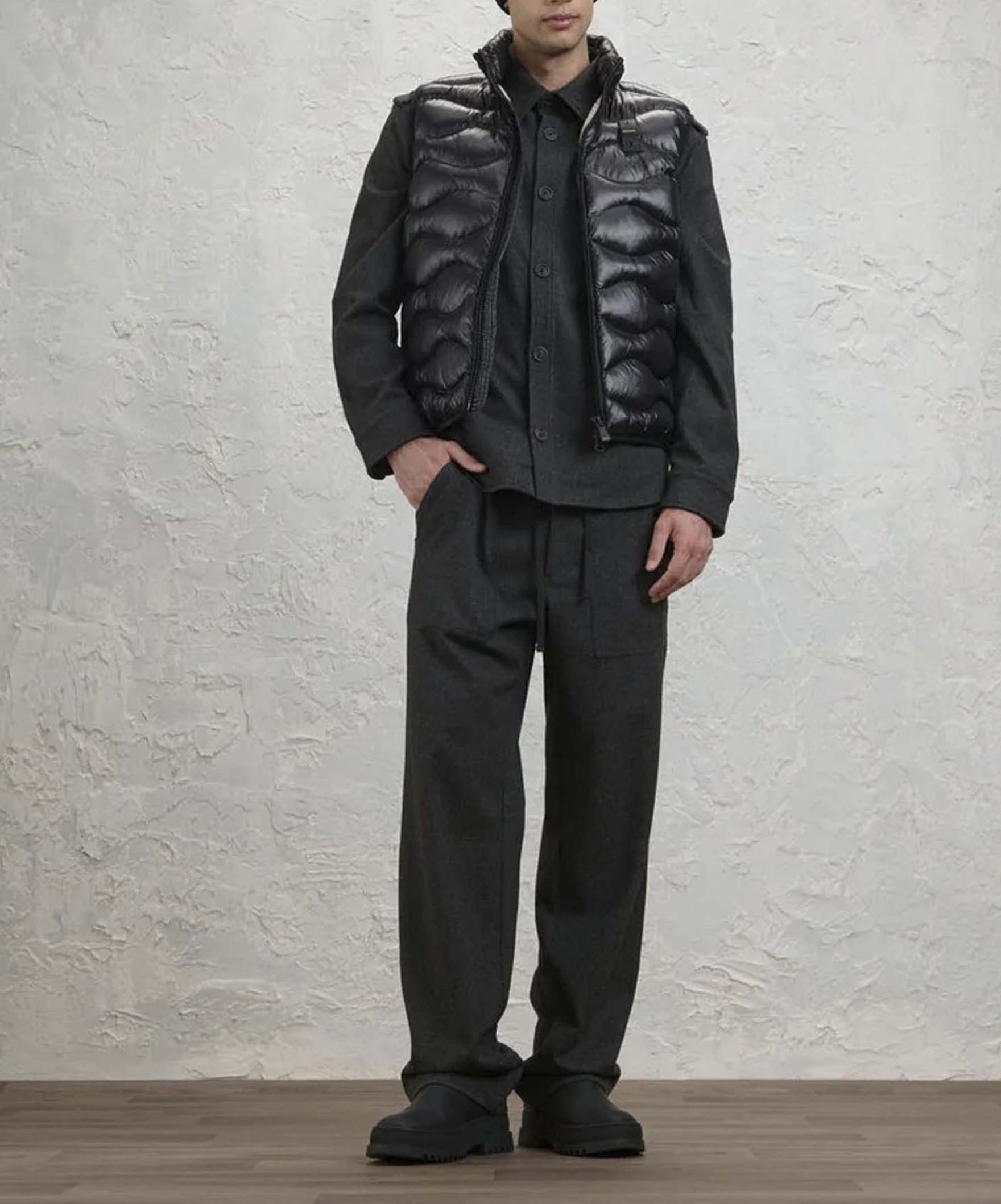 Piumino gilet nero Danny Blauer in nylon trapuntato ad onde e imbottito in ovatta termica