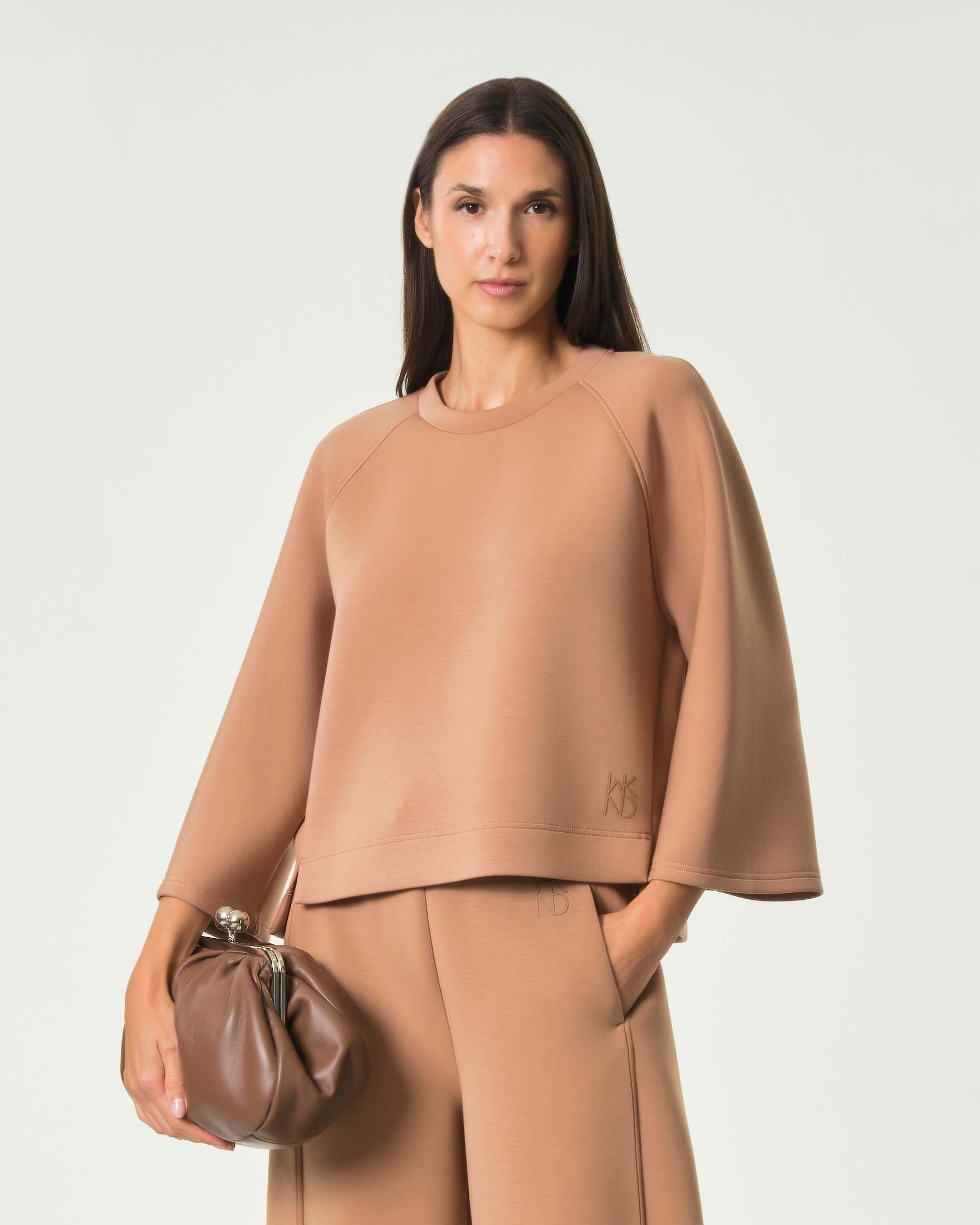 Felpa girocollo boxy Weekend Max Mara color cammello in jersey di cotone con maniche raglan