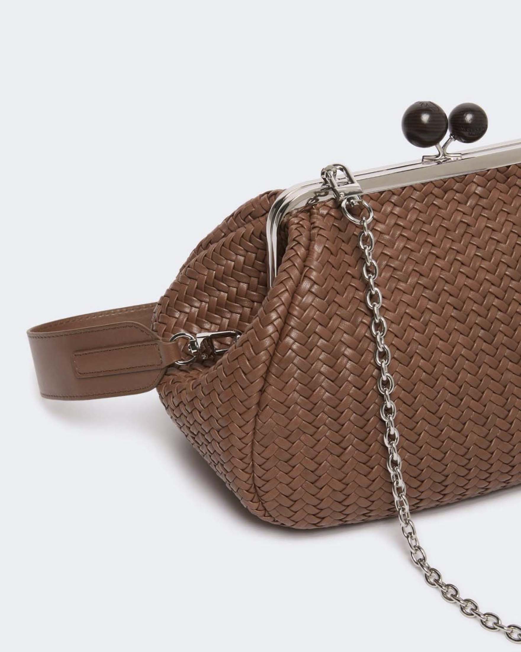 Pasticcino Bag Medium Weekend Max Mara color cuoio in pelle intrecciata con doppia tracolla image