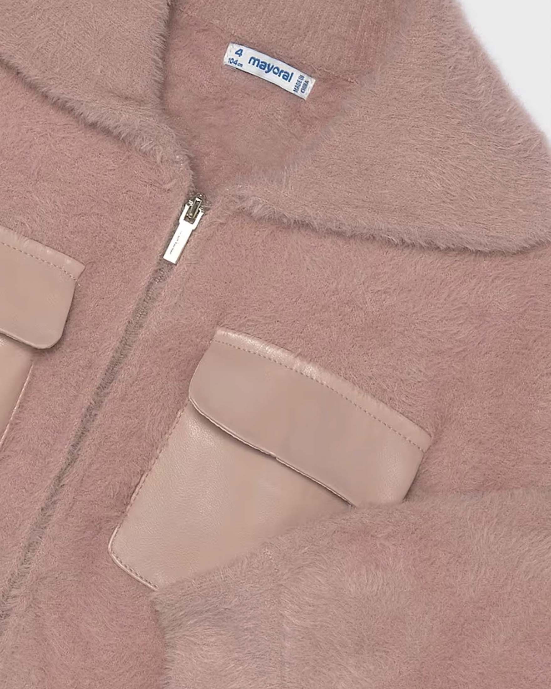 Giacca Mayoral rosa in misto poliammide effetto peluche con zip e tasche image
