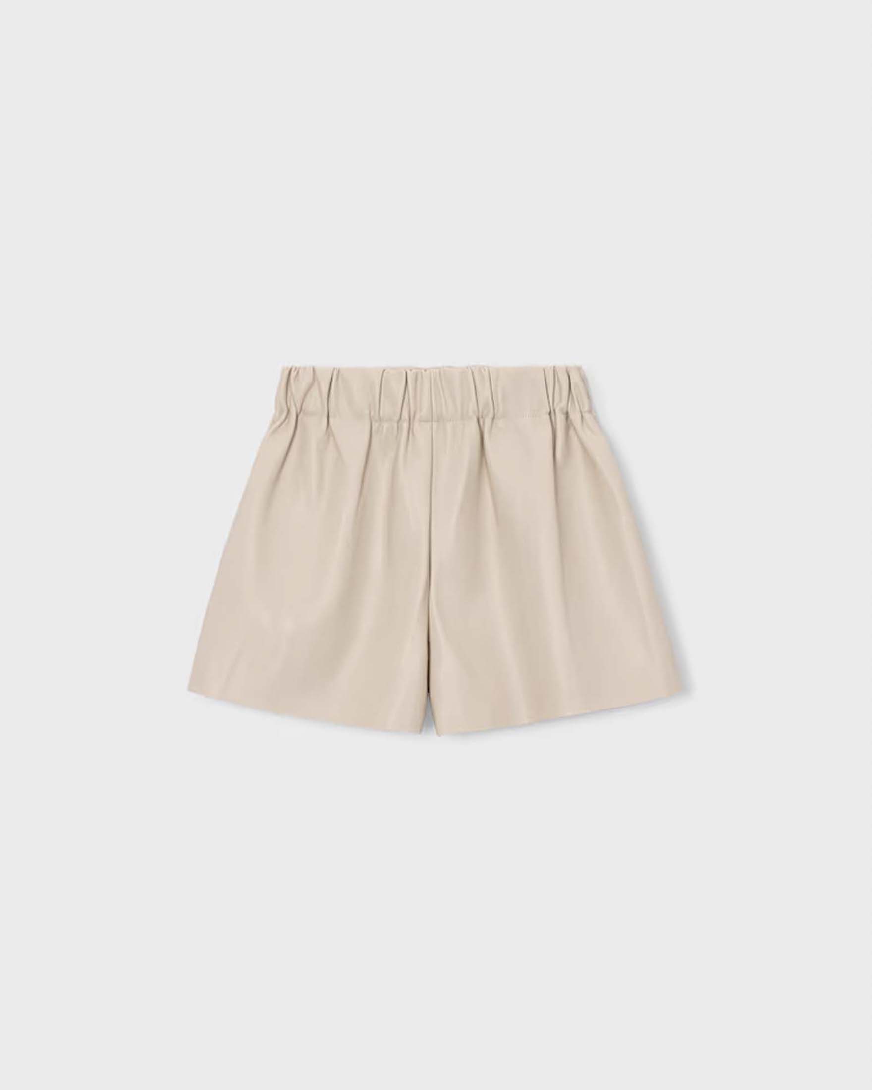 Gonna pantalone Mayoral beige in similpelle a vita alta con pieghe image