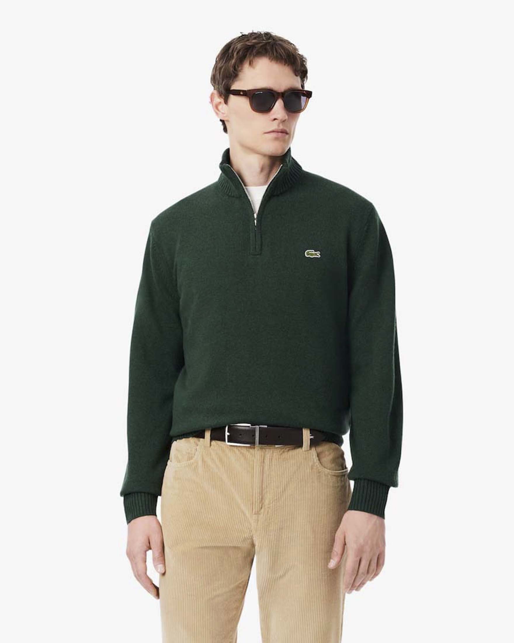 Maglia Lacoste verde in lambswool di pura lana a collo alto e apertura a mezza zip