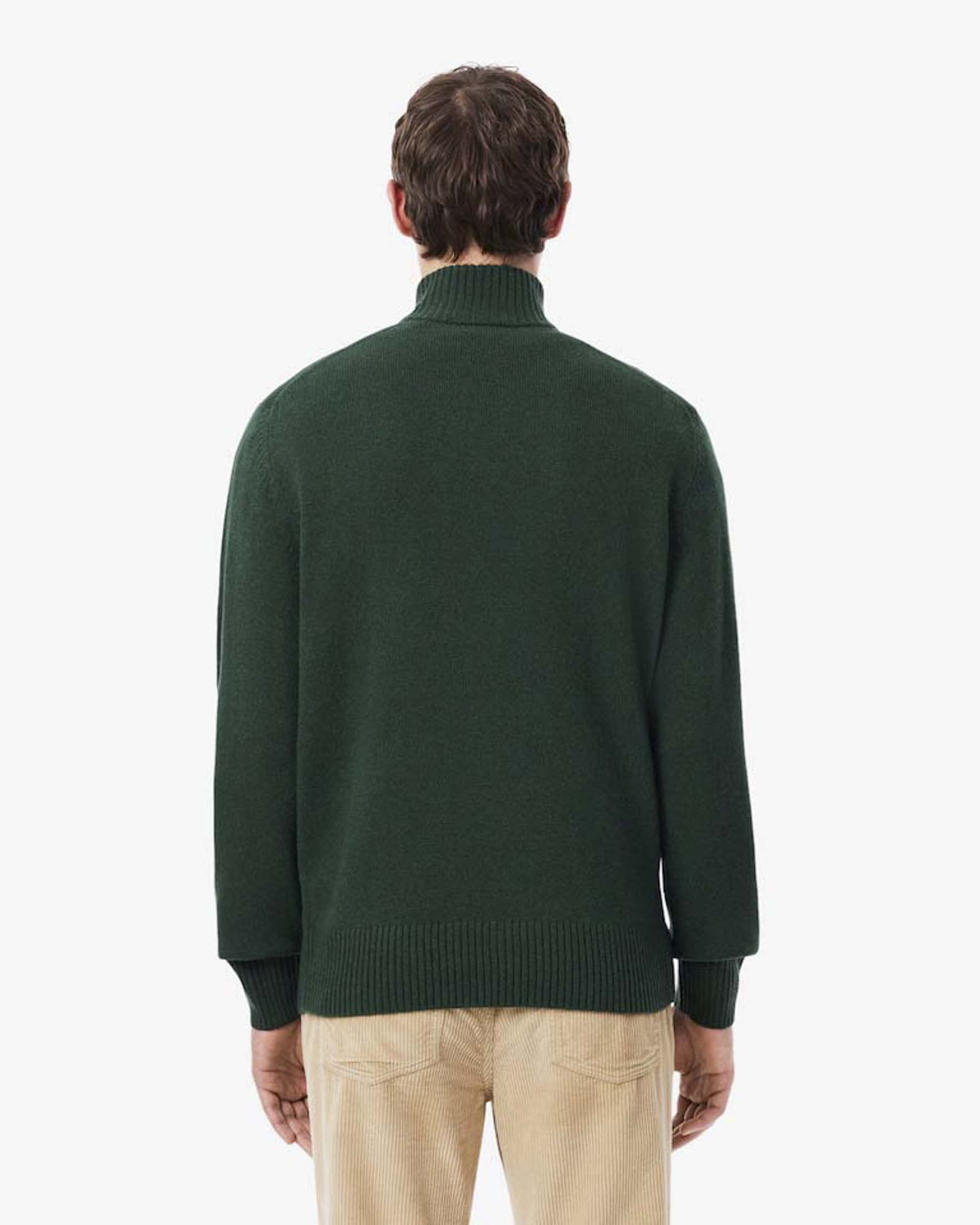 Maglia Lacoste verde in lambswool di pura lana a collo alto e apertura a mezza zip image