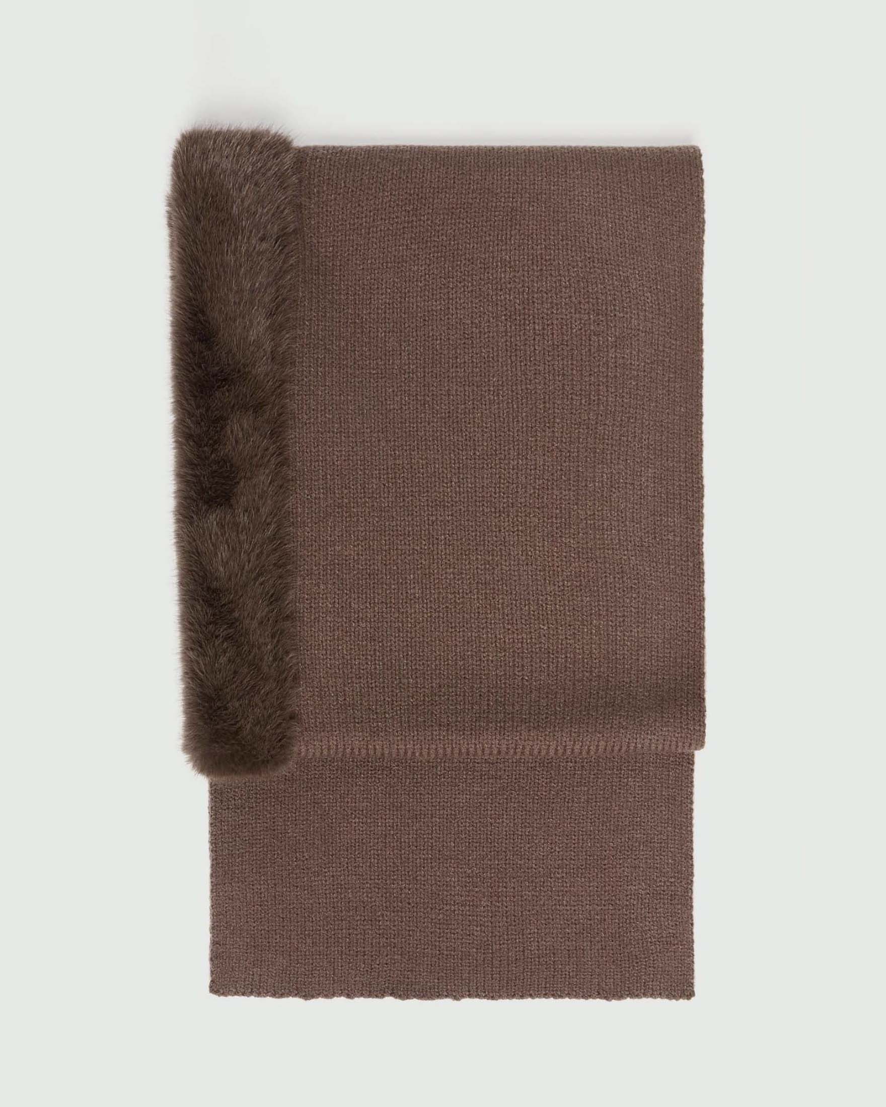 Sciarpa in maglia Emme Marella tortora con bordo in ecopelliccia