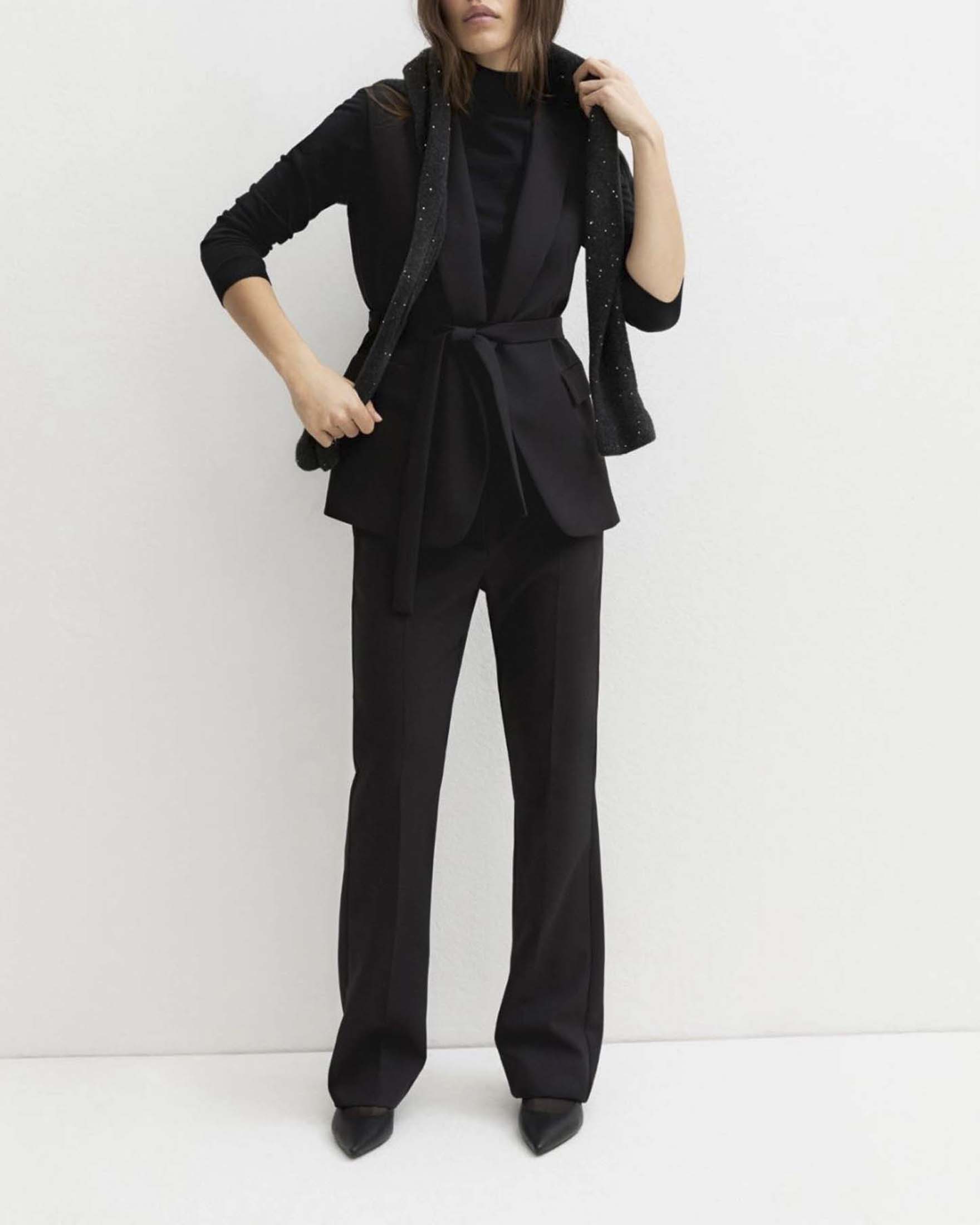 Gilet sartoriale Emme Marella nero in misto viscosa bistretch con cintura image