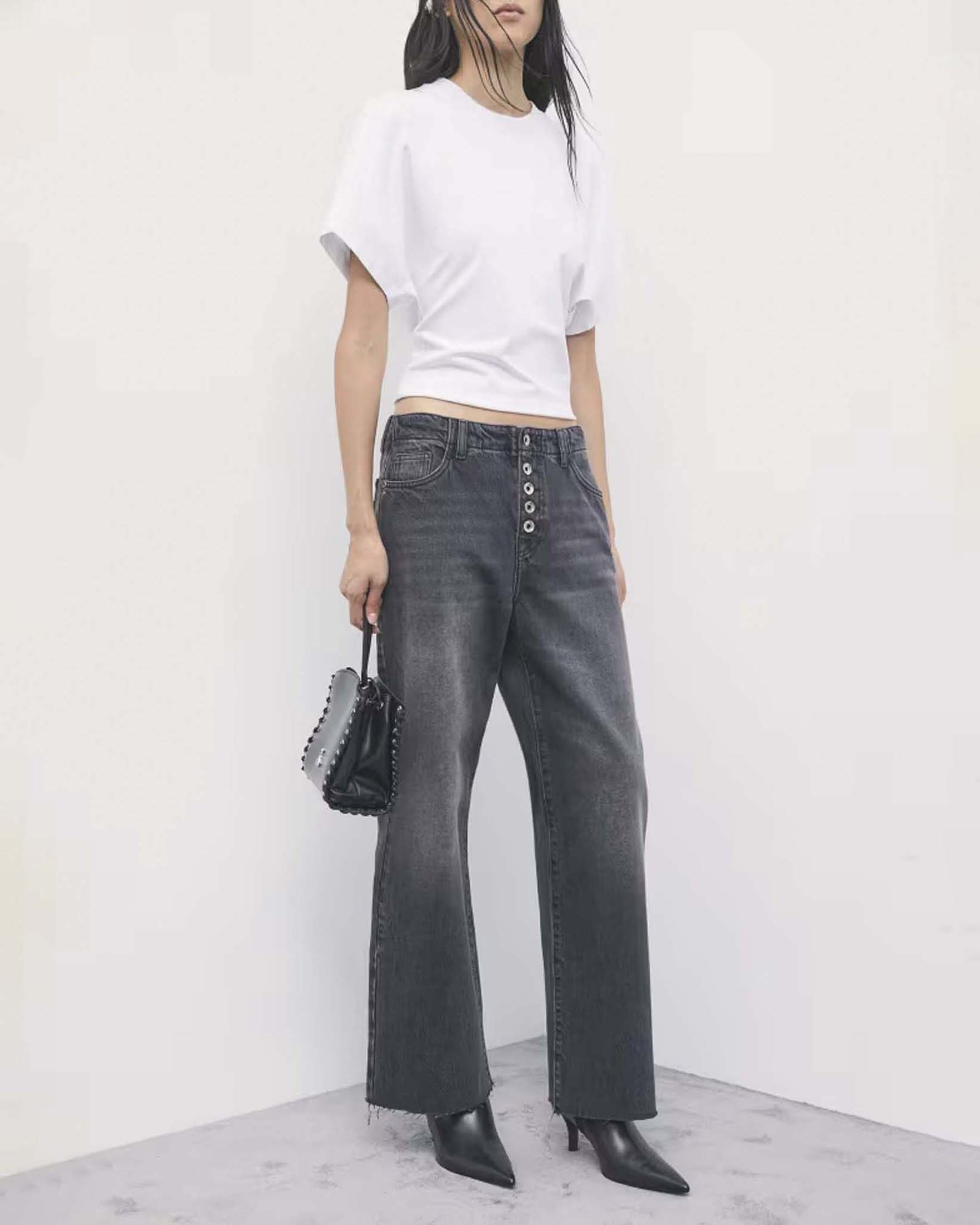 Pantalone slim Patrizia Pepe in denim black wash con salpa in pelle e rivetto Fly