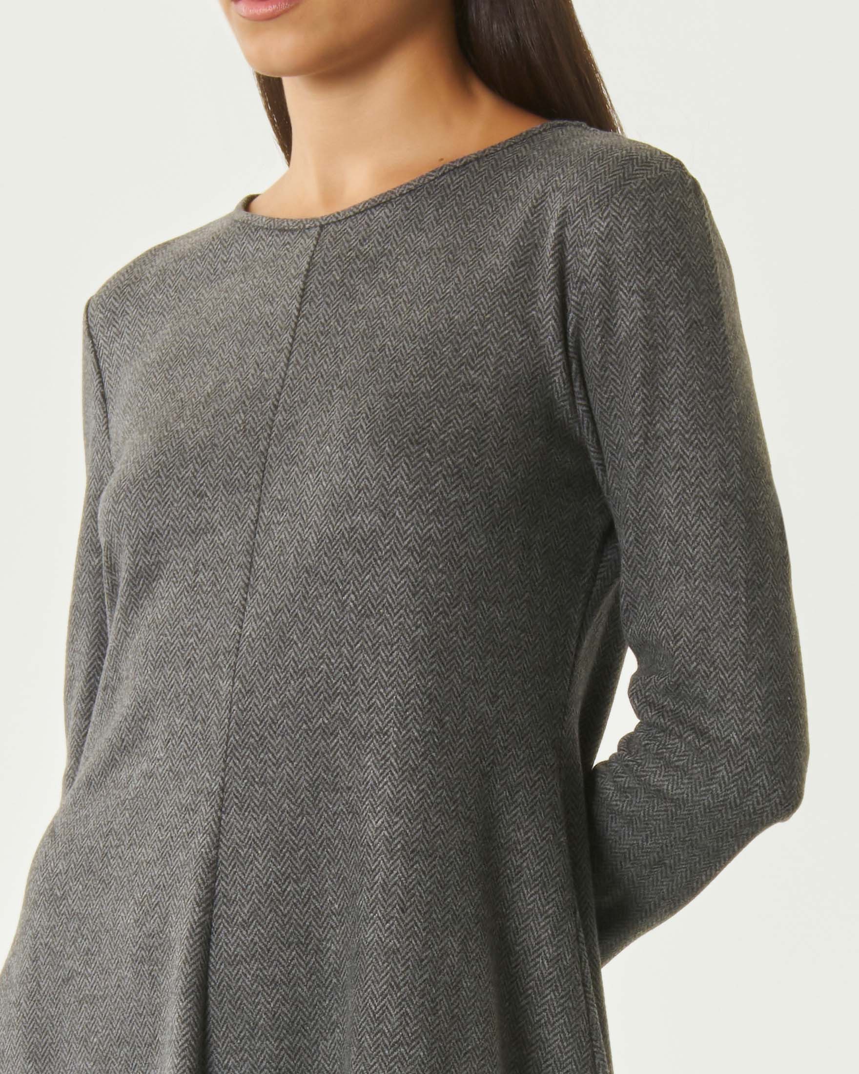Abito corto slim Weekend Max Mara grigio in jersey jacquard a maniche lunghe e gonna svasata image