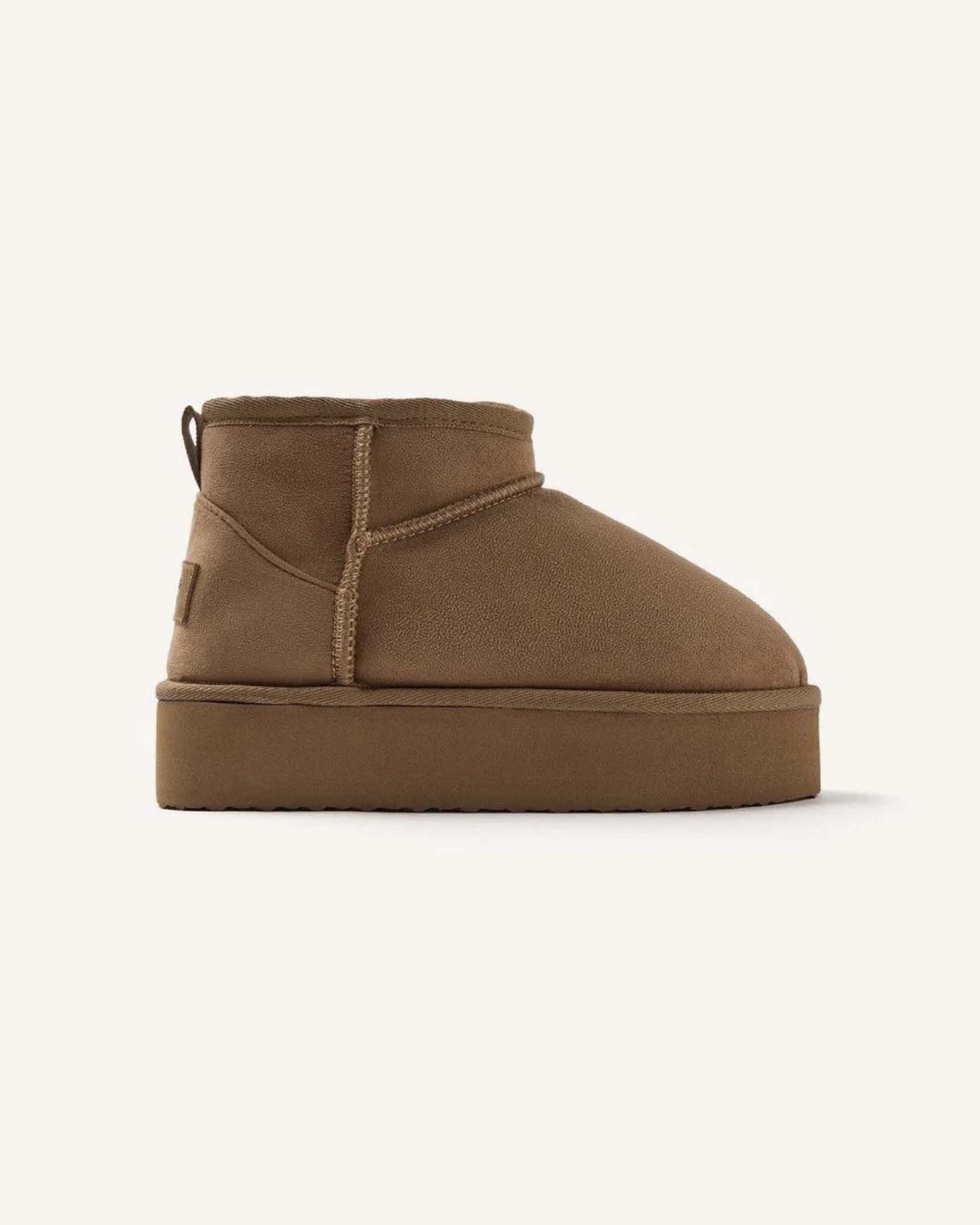Stivaletto Gioseppo color cuoio in pelle scamosciata con plateau