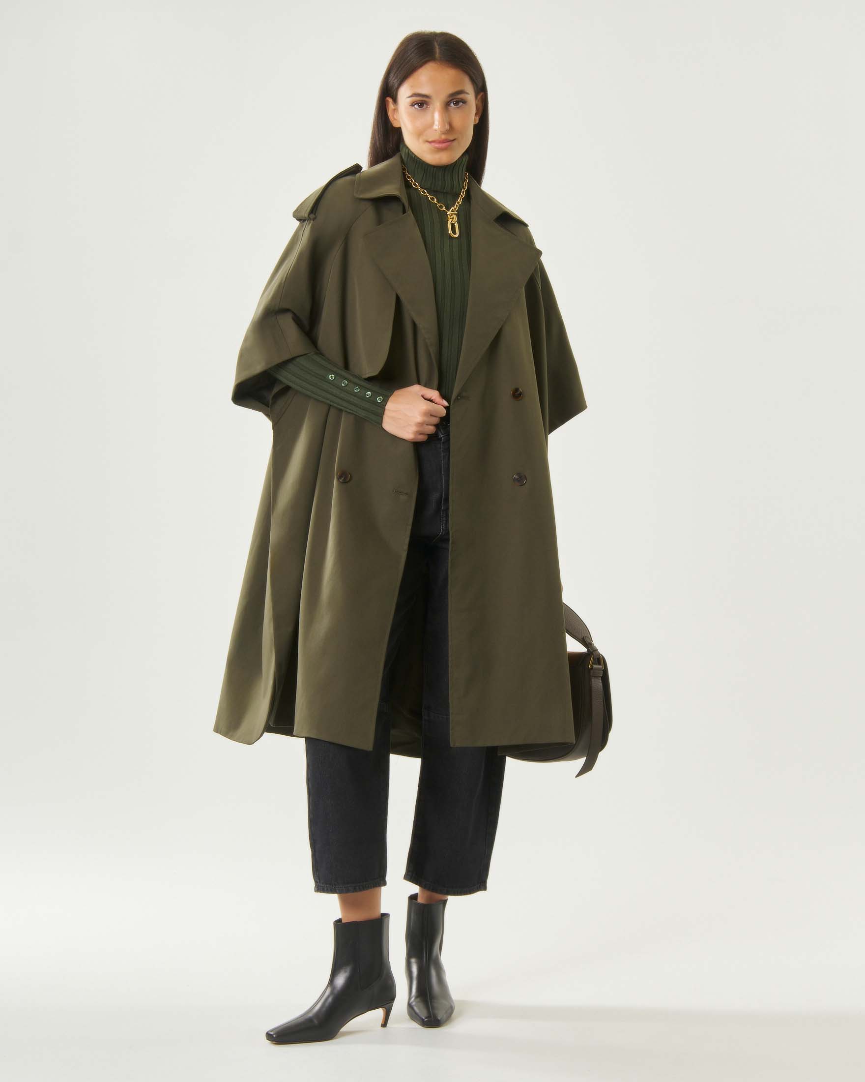 Trench over Attentif verde militare in misto cotone a mezze maniche e chiusura doppiopetto