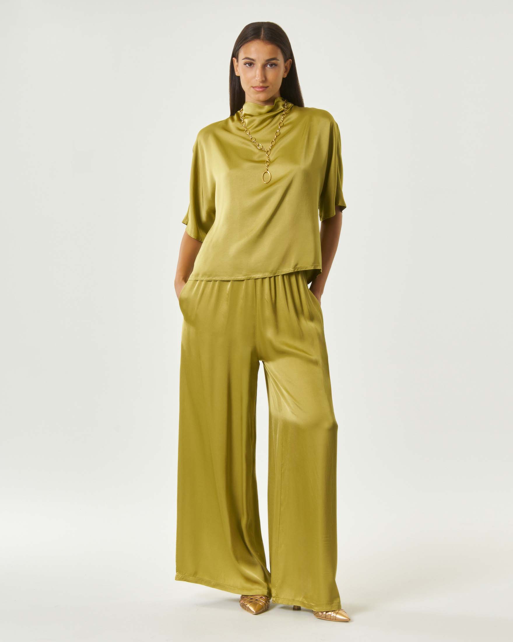 Completo elegante Hlo! color olio in misto viscosa e seta con pantaloni palazzo