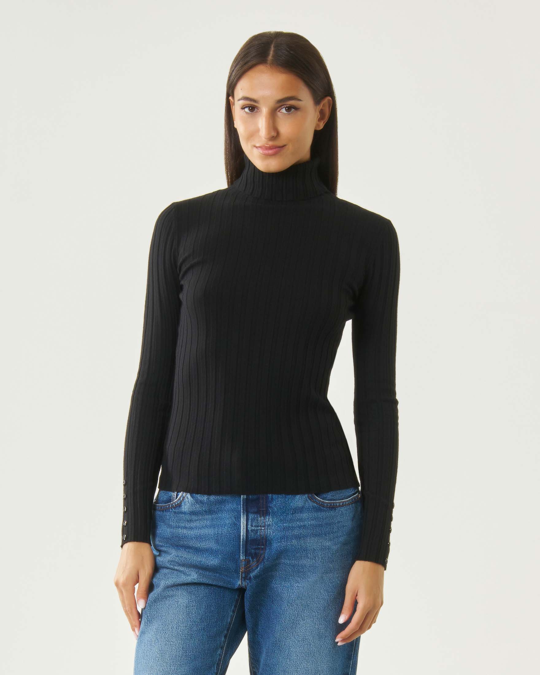 Maglia dolcevita leggera Hlo! nera in misto viscosa a coste