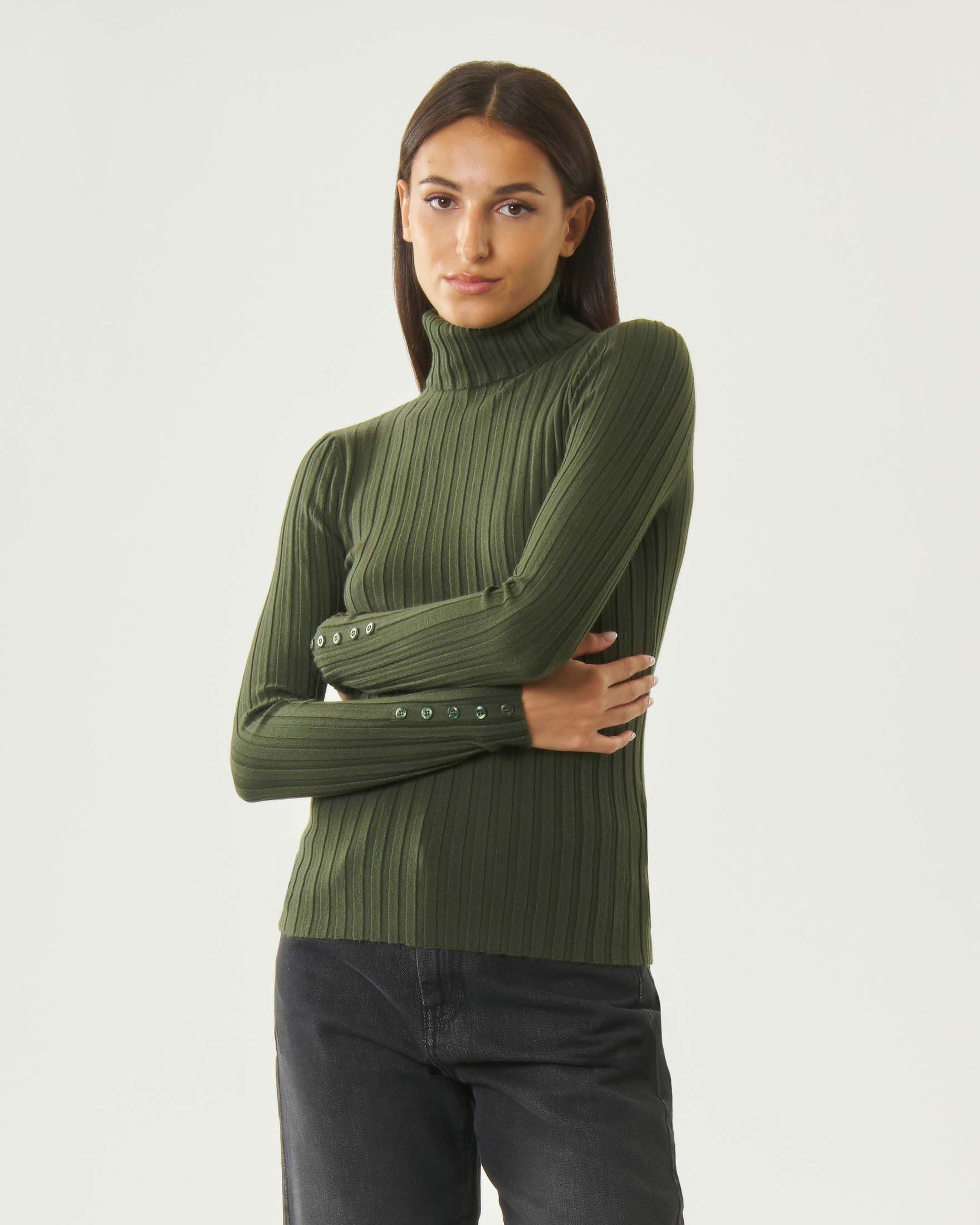 Maglia dolcevita leggera Hlo! verde scura in misto viscosa a coste