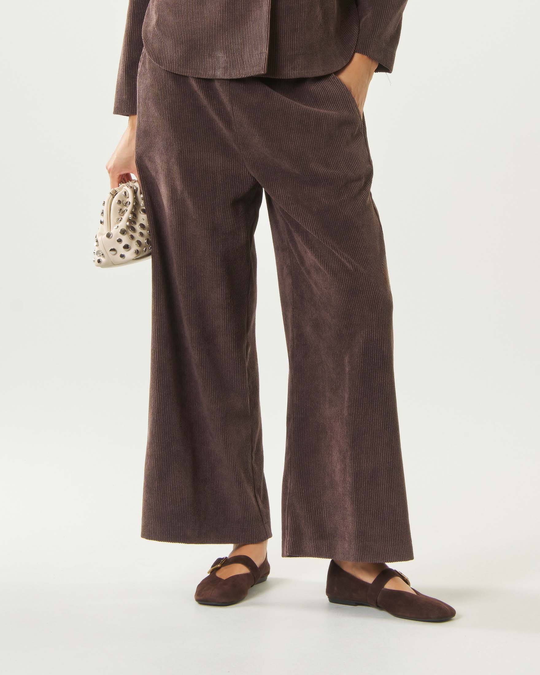 Pantaloni wide leg Jurerê marroni in velluto a coste con vita elasticizzata e tasche alla francese
