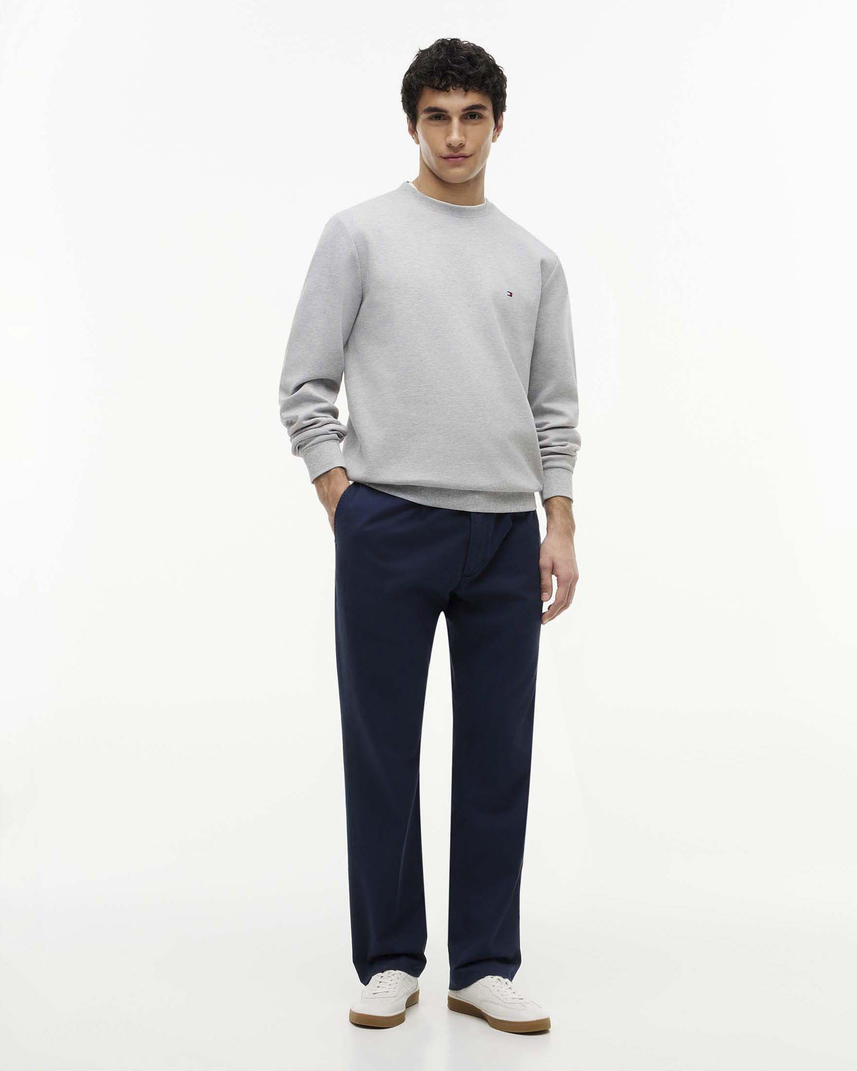 Felpa girocollo grigia Tommy Hilfiger Essential con logo